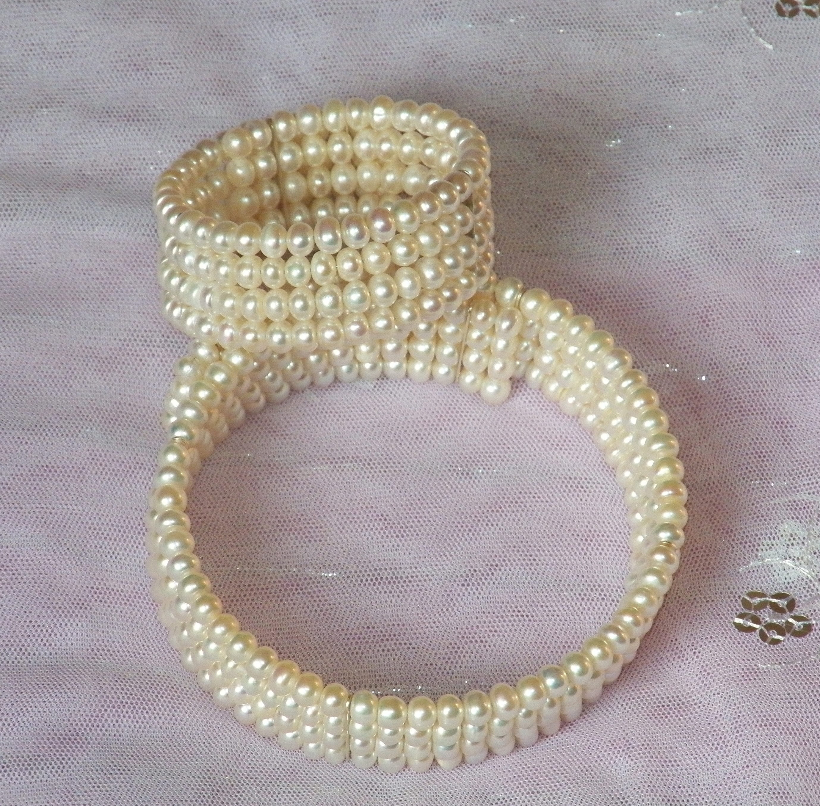 bracelets, pearl choker, wealth, gift, feminine, expense, elegance, White, ornament, Choker, still life, jewellery, purple, jewelry, bead, necklace, geometric shape, HD Wallpaper