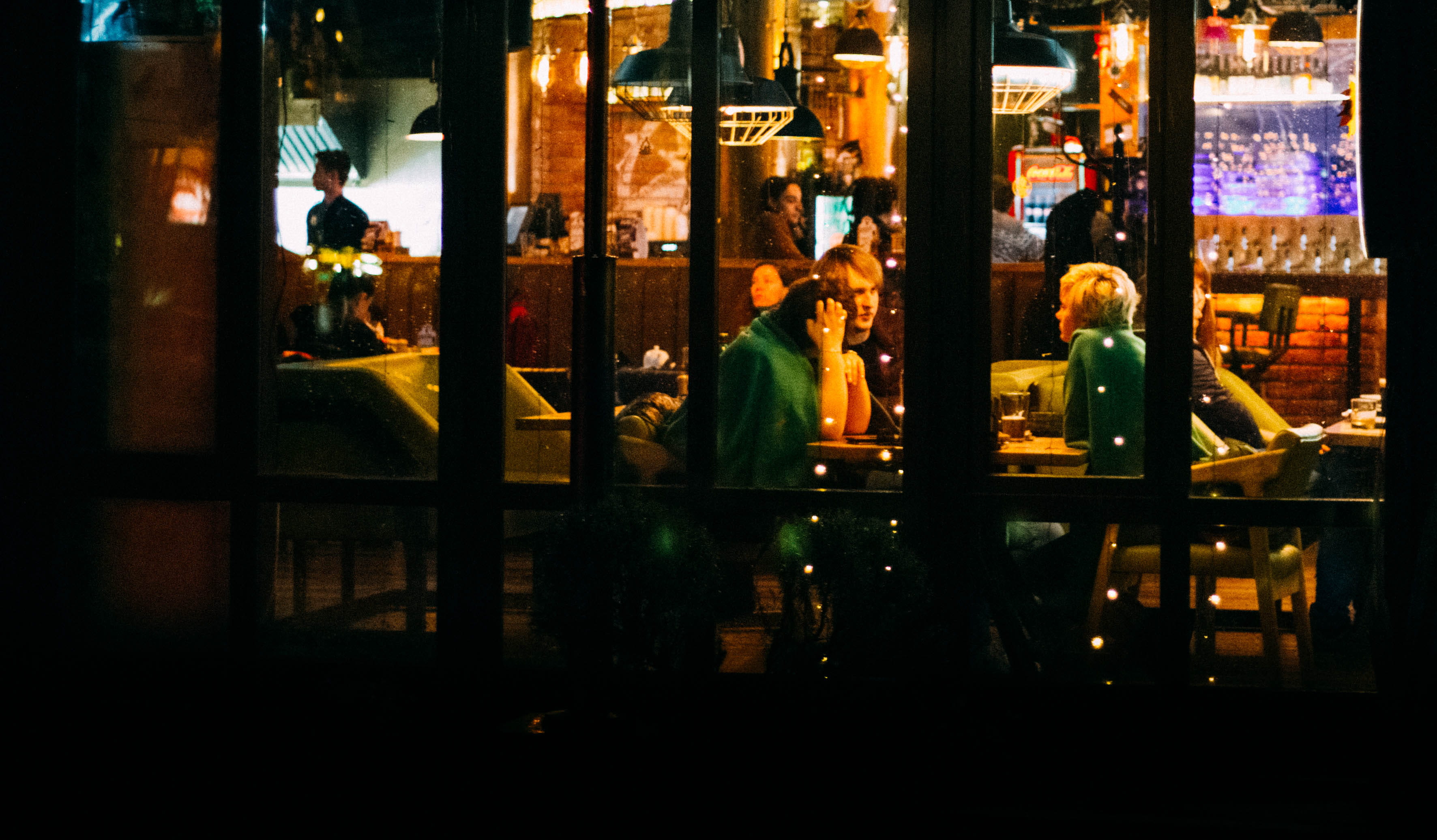 bar counter, beach, architecture, outdoors, illuminated, women, food and drink, adult, glass - material, black sea, sochiponia, summer, 2K, table, streetphotos, HD Wallpaper