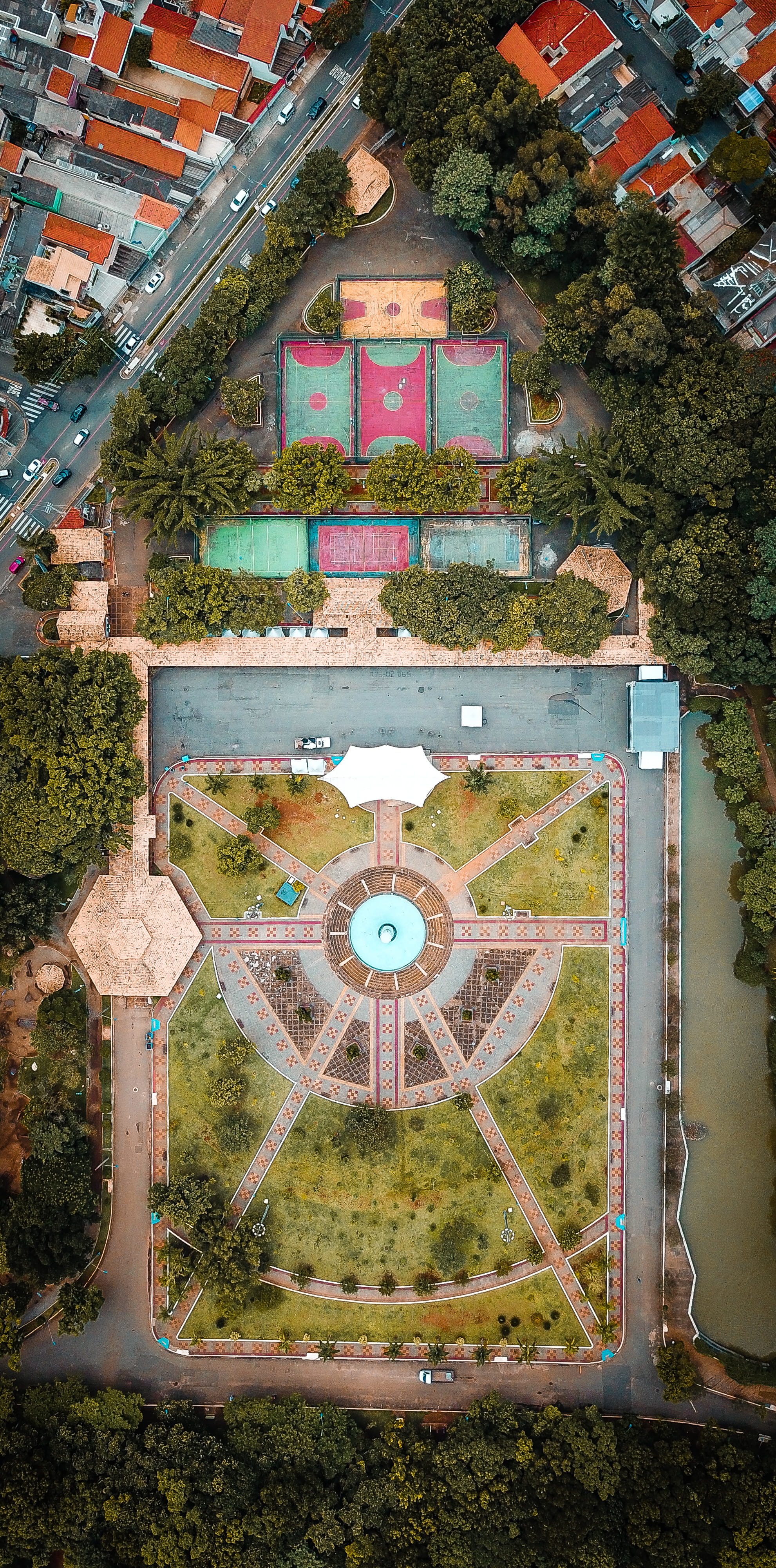 day, urban, scenery, formal garden, town, intersection, park, são josé, no people, outdoors, village, metropolis, architecture, aerial view, 4K, nature, Phone HD Wallpaper