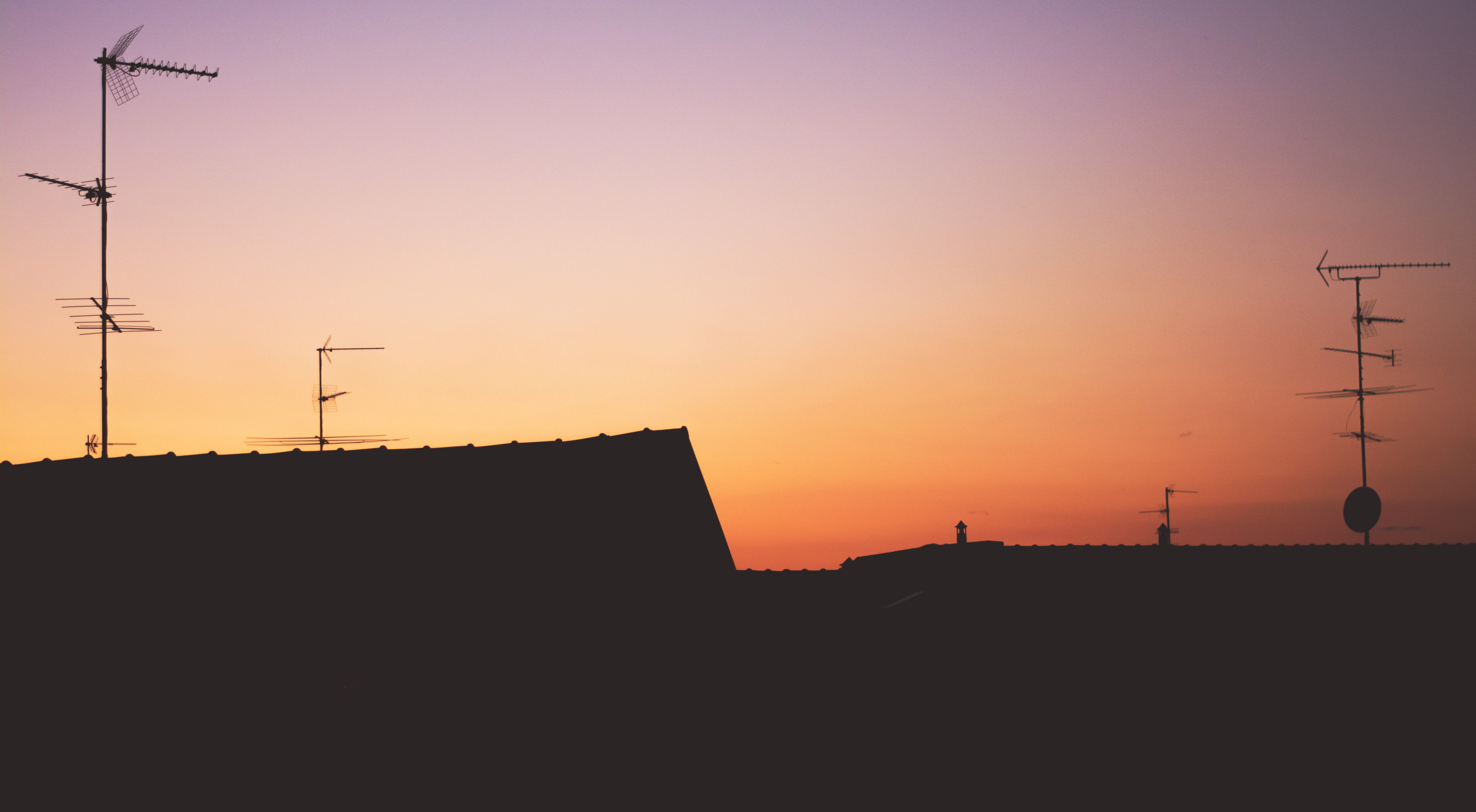 roofs, silhouette, communication, built structure, connection, building exterior, orange color, power supply, tv, italy, antenna, telecommunications equipment, HD Wallpaper