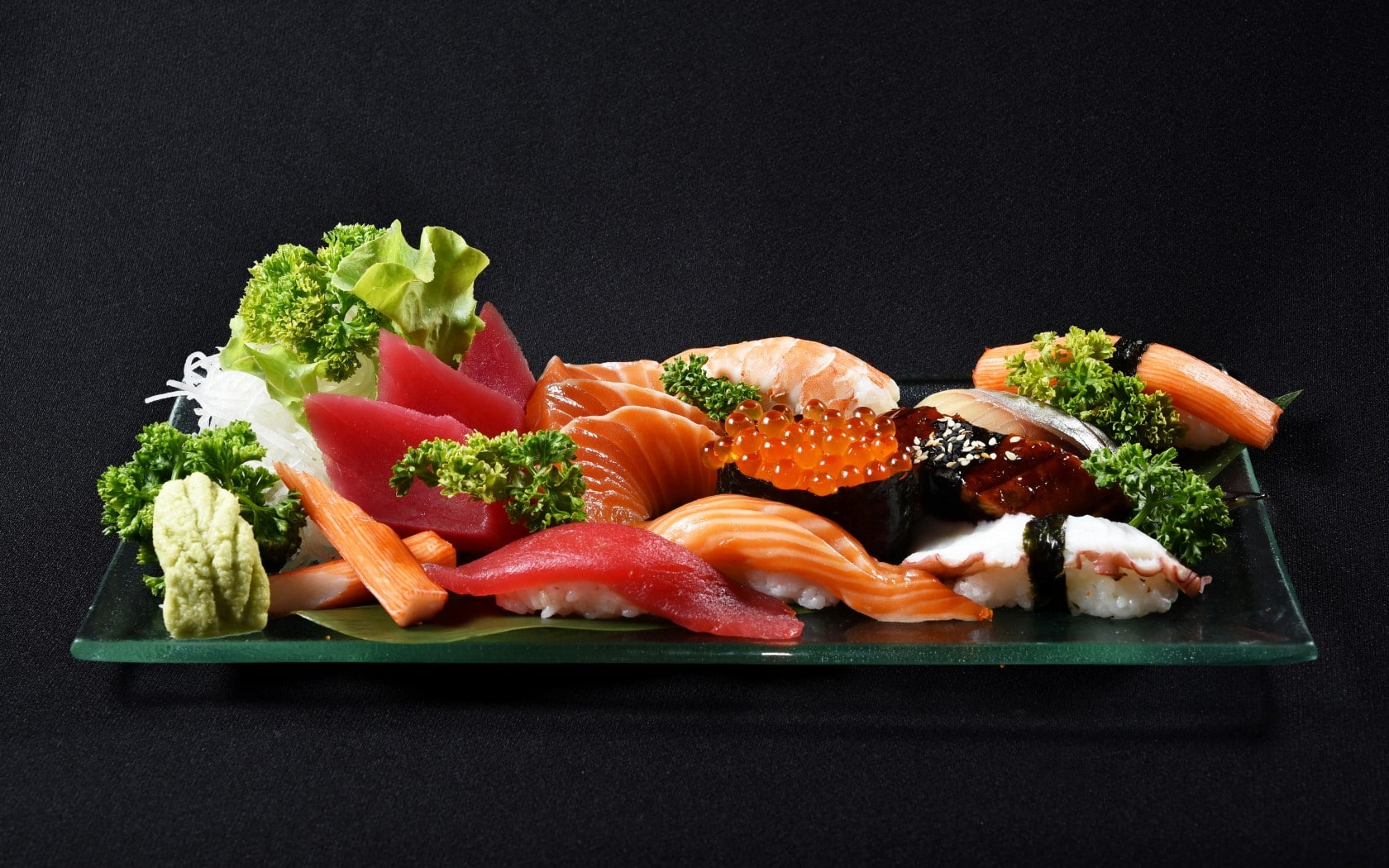 seafood, black, freshness, 720P, wellbeing, healthy eating, food and drink, indoors, japanese food, sashimi, ready-to-eat, broccoli, studio shot, salmon - seafood, HD Wallpaper