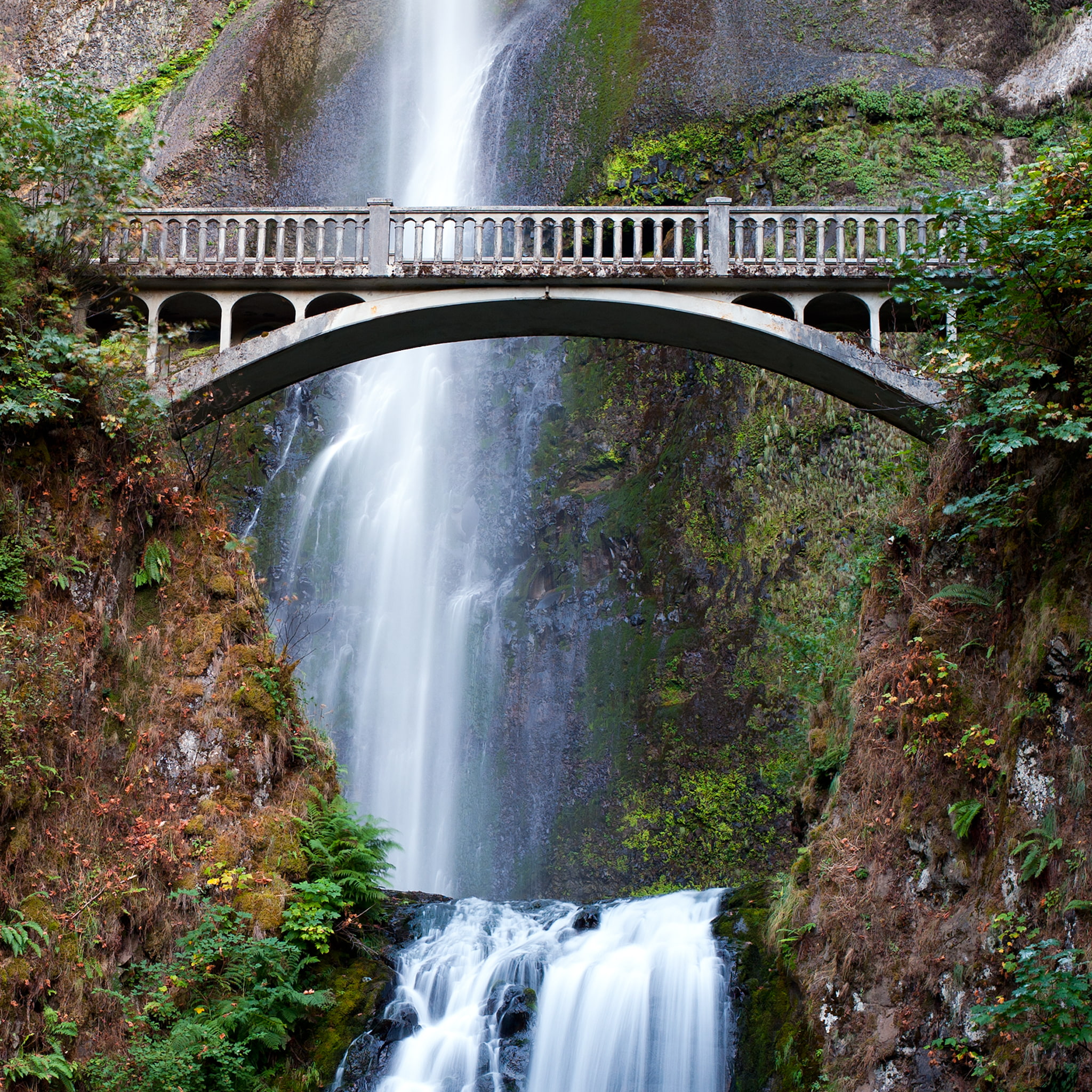 water, arch, arch bridge, bridges, motion, architecture, long exposure, scenics - nature, falls, columbiarivergorge, transportation, waterfall, plant, outdoors, Phone HD Wallpaper