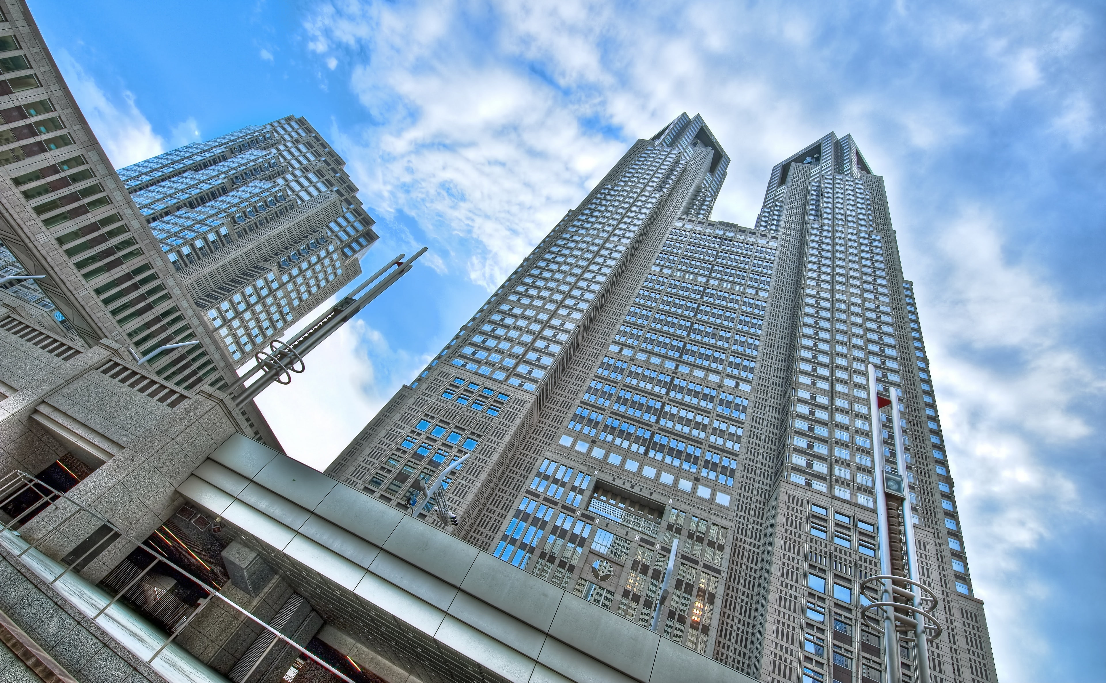 government, building exterior, Glass, financial district, Building, low angle view, nikond700, highrise, Japan, spire, tall - high, outdoors, nature, City, HD Wallpaper