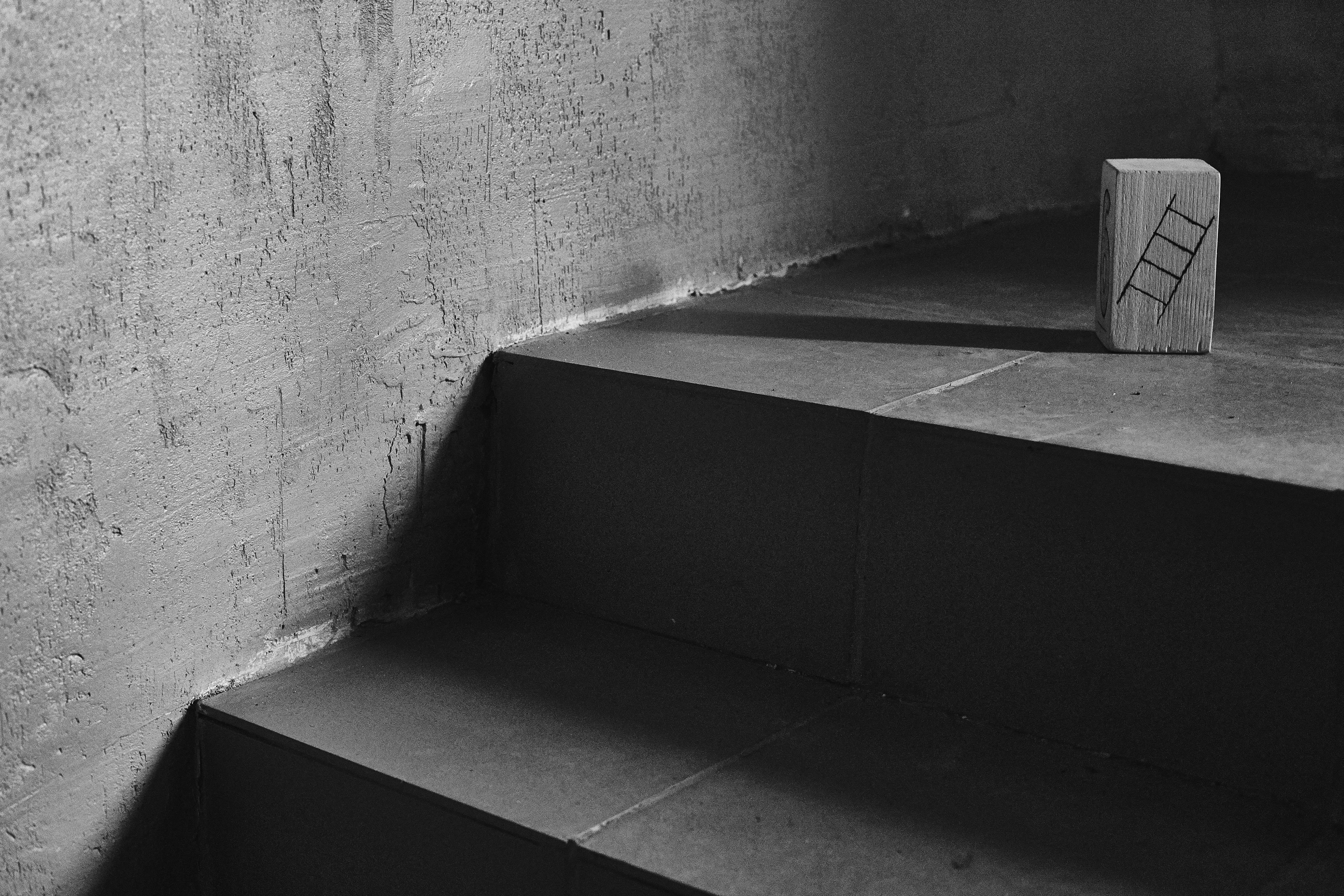 built structure, construction, sunlight, shadow, photo, basement, absence, nature, building, black And White, staircase, grayscaled, no People, flooring, HD Wallpaper