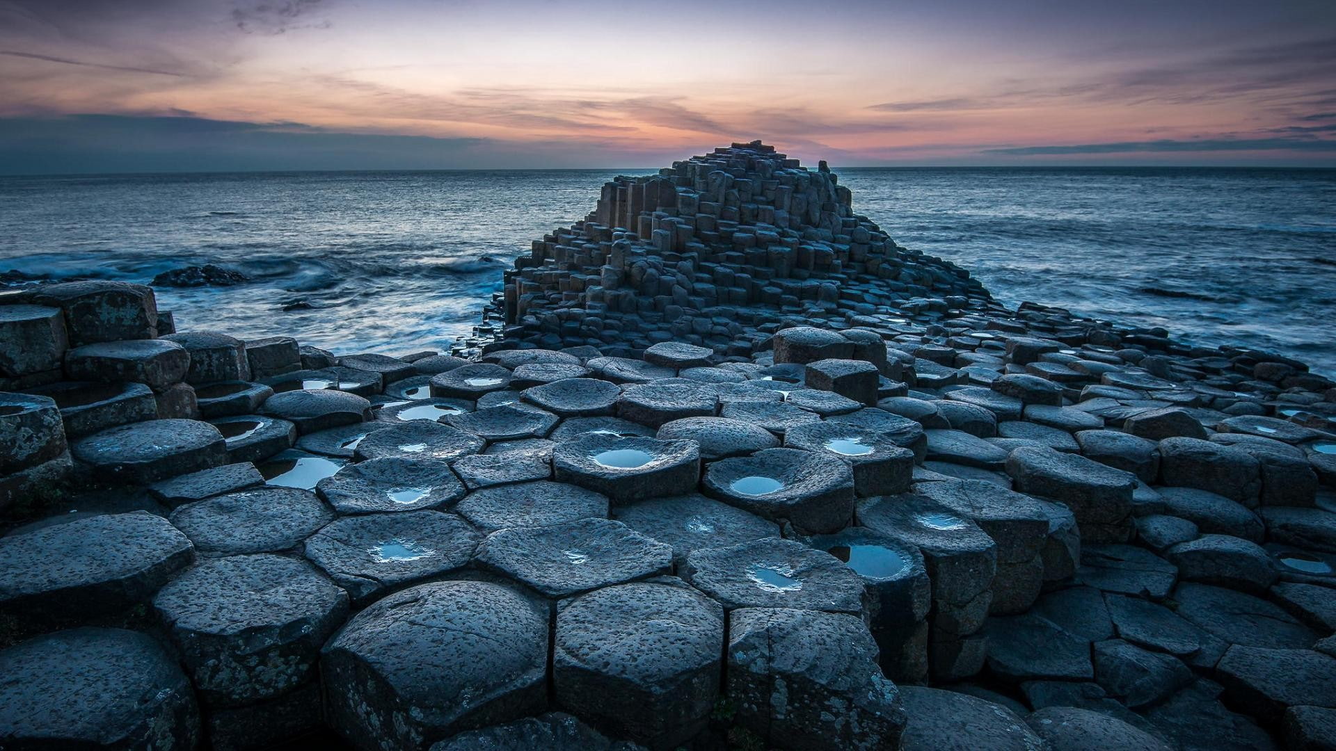 1080P, sky  nature  water  landscape  rock formation  clouds  sunset  horizon  Ireland  waves  rock  Giants Causeway  coast  sea, HD Wallpaper
