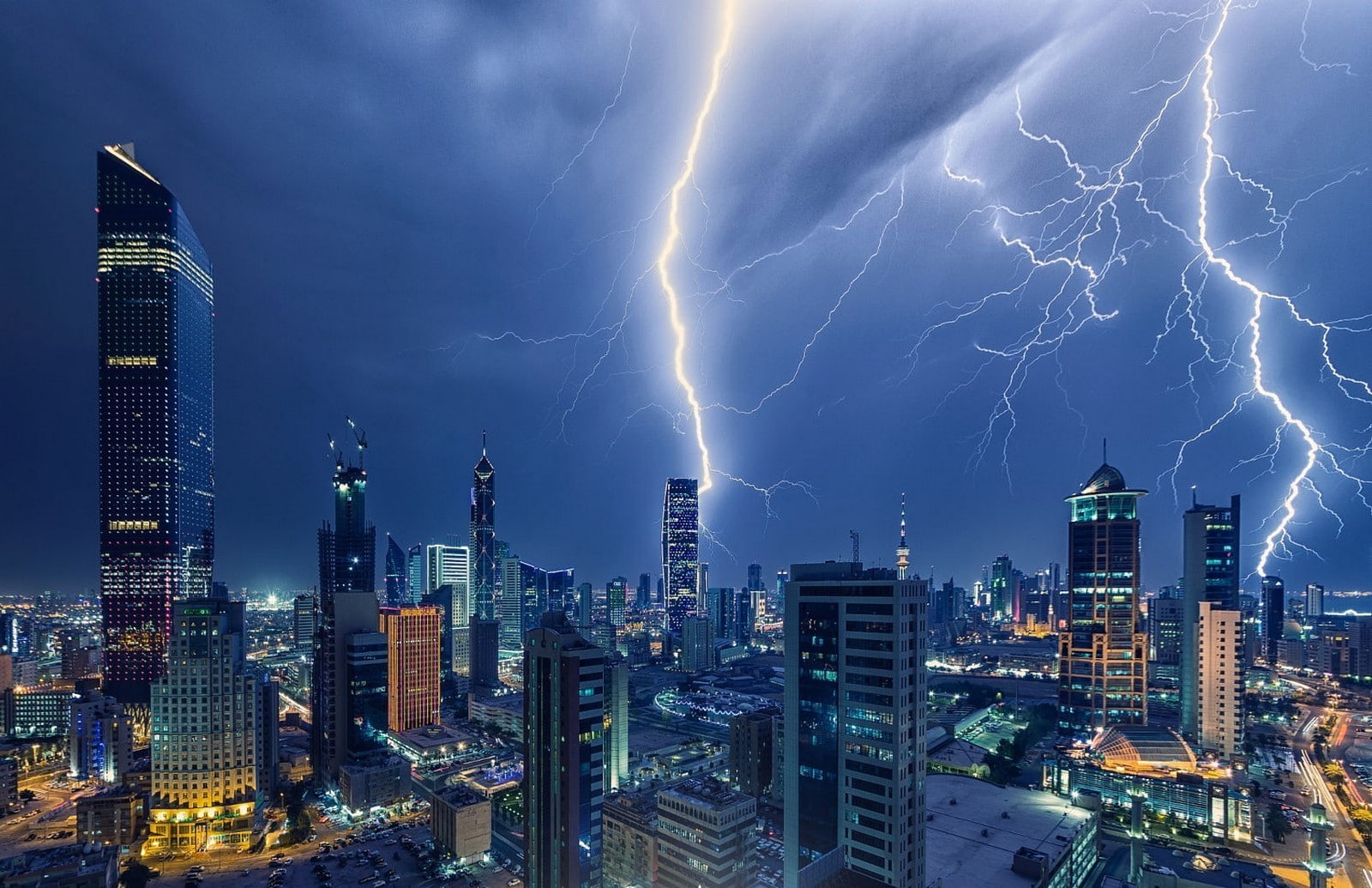 storm, night, Lightning, photography, building, 720P, landscape, Lights, Skyscraper, Kuwait City, architecture, HD Wallpaper