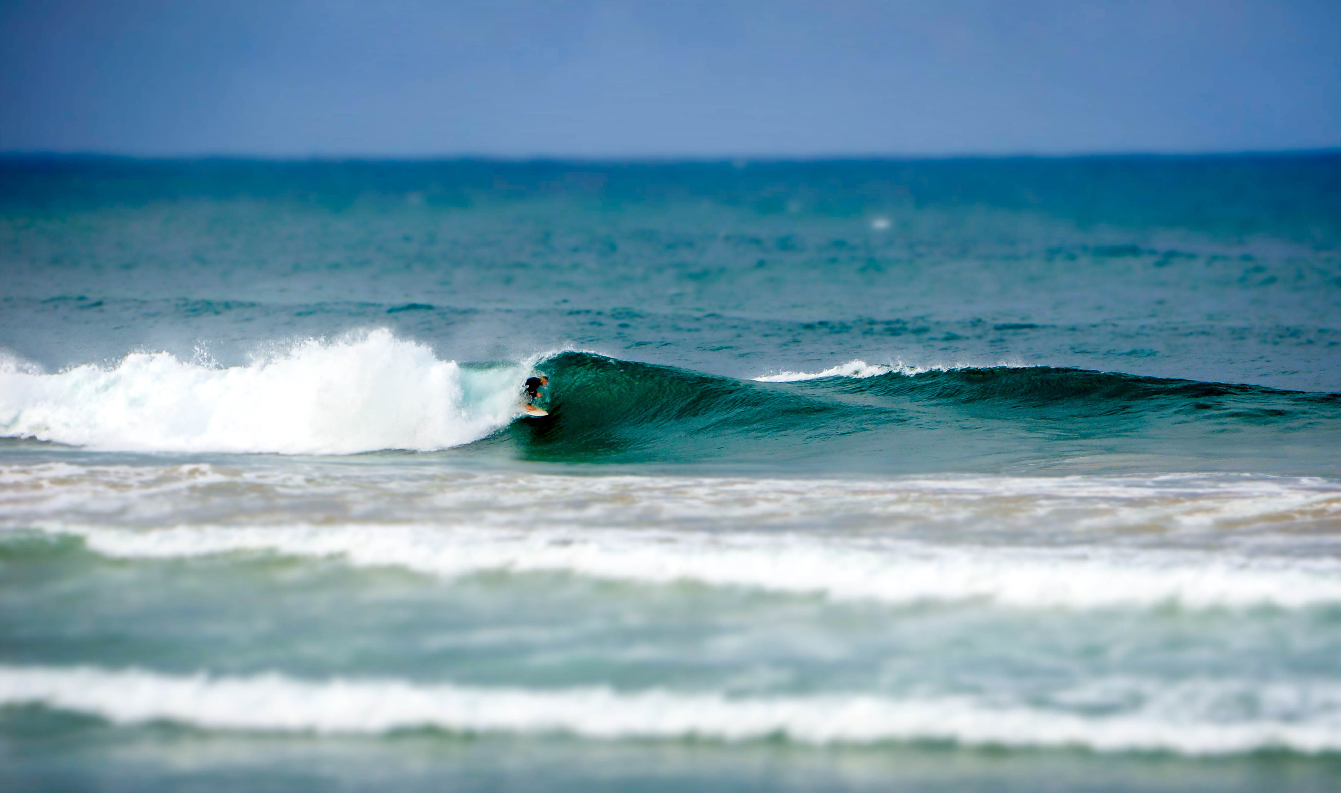 sea waves, sport, sky, outdoors, motion, land, sports, wave, scenics - nature, horizon over water, 4K, beach, aquatic sport, nature, horizon, water, beauty in nature, HD Wallpaper
