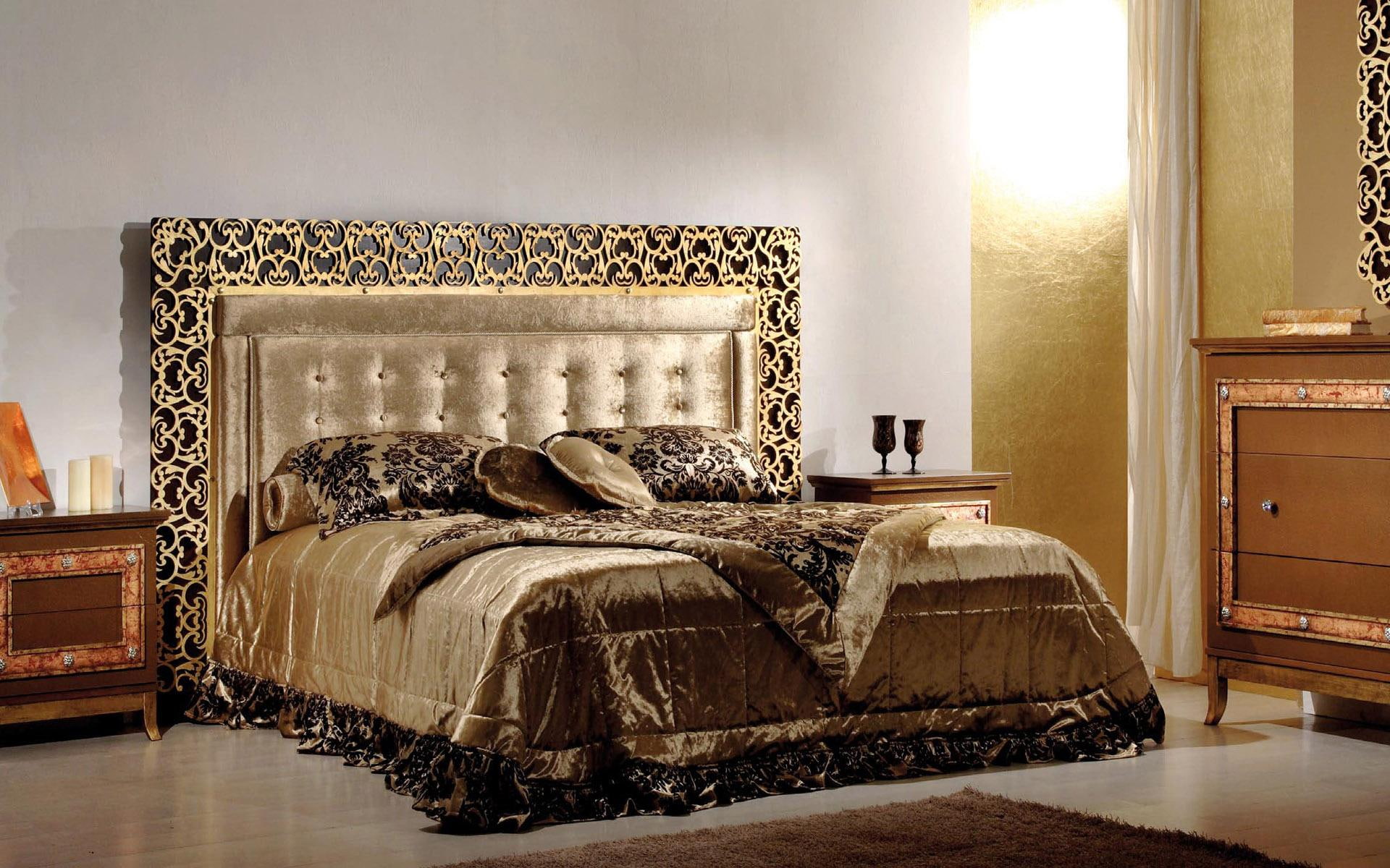 golden, touch, gold, picture, wall, bedroom, inner architecture, photograph, 1080P, architecture, HD Wallpaper