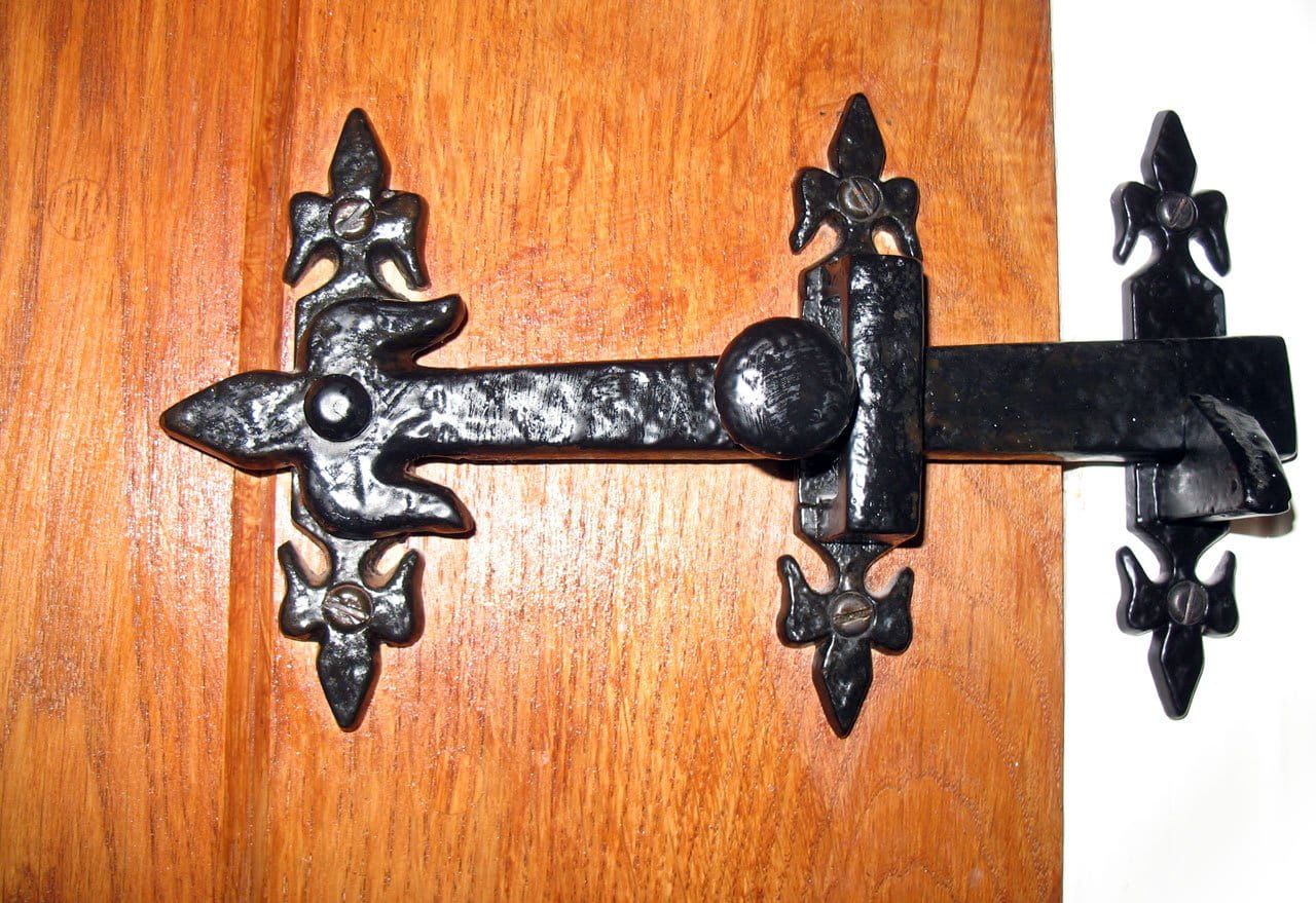 Wood, black color, Black, entrance, closed, wrought iron, Door, knob, wood - material, gate, iron - metal, traditional, handle, latch, black, ornate, no people, HD Wallpaper
