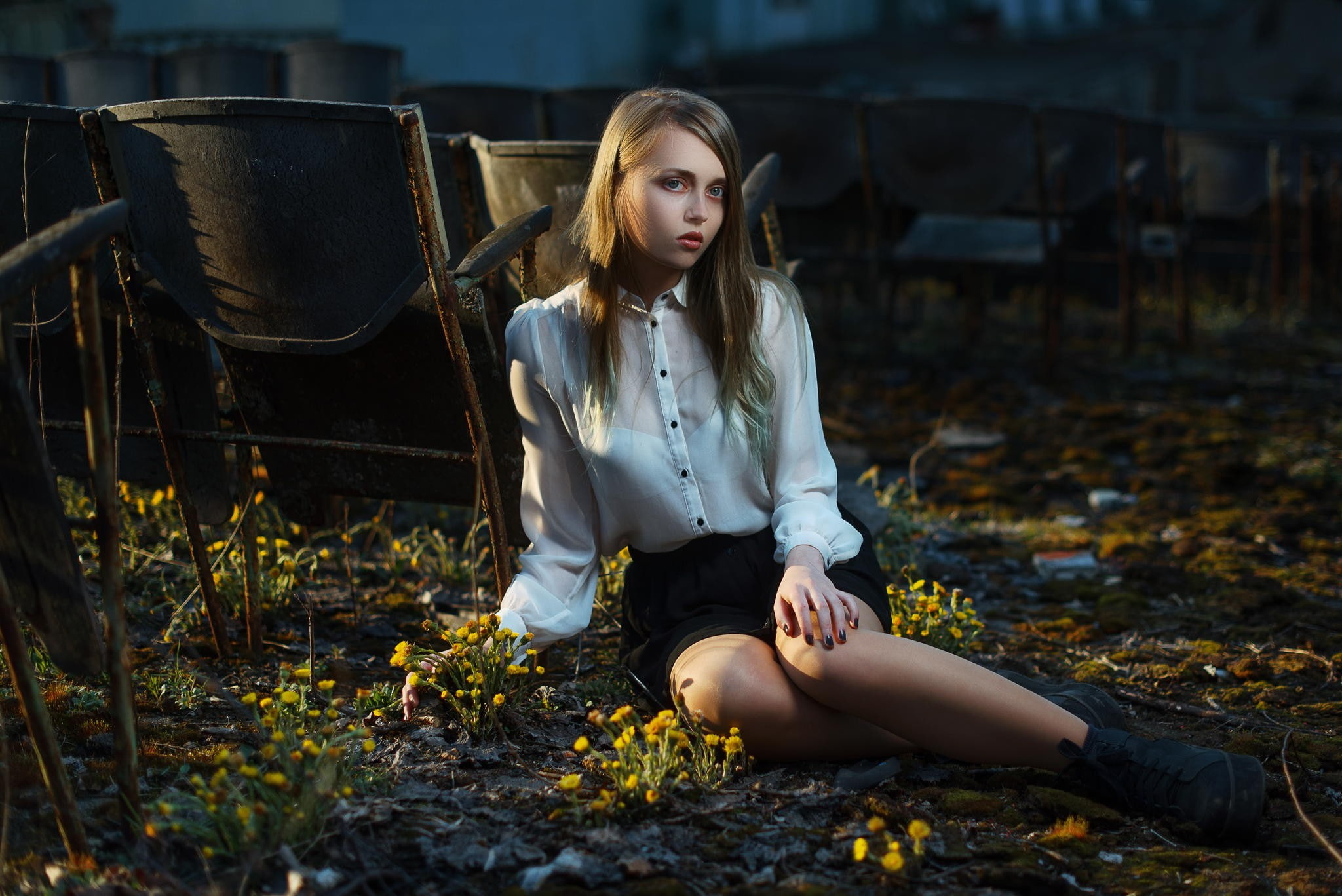 women, blonde, hair, long hair, sitting, 1080P, long, yellow, yellow flowers, flowers, HD Wallpaper