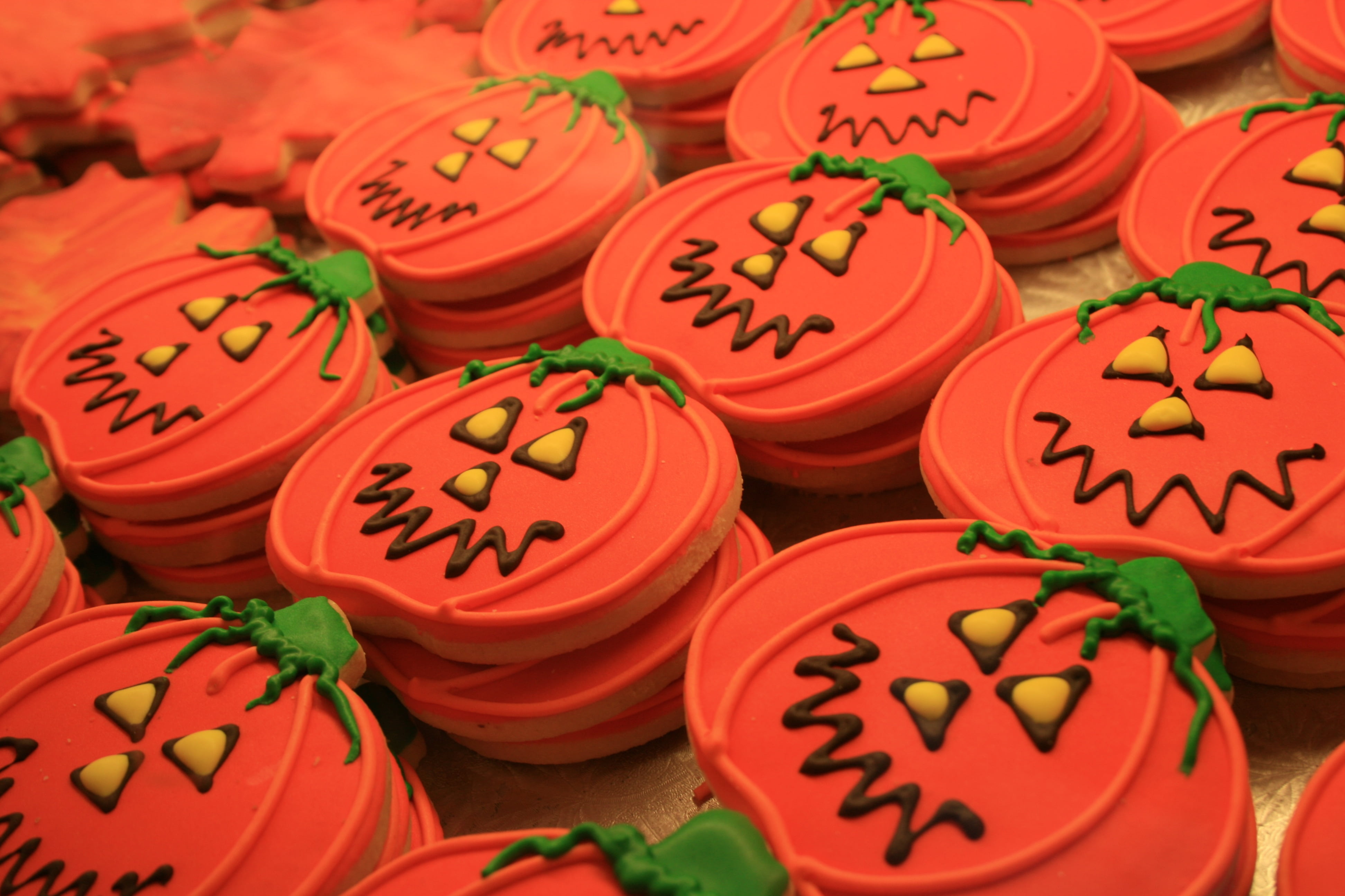 halloween, decoration, cultures, text, non-western script, food, event, cookies, festival, jack, in a row, no People, chinese new year, chinese lantern, HD Wallpaper
