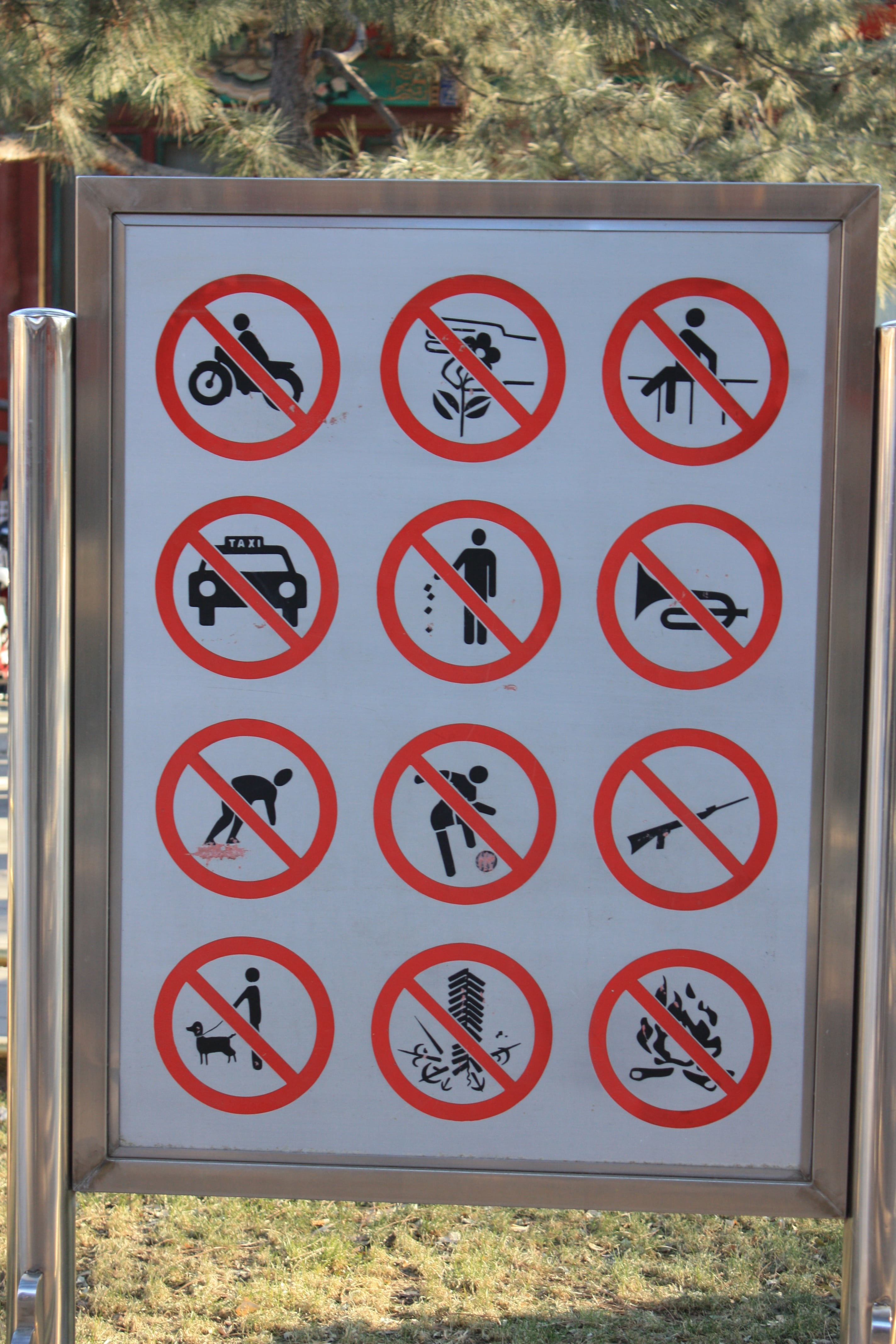 representation, outdoors, china, close-up, prohibited, ban, information sign, beijing, no people, day, wall - building feature, forbade panel, red, human representation, Phone HD Wallpaper