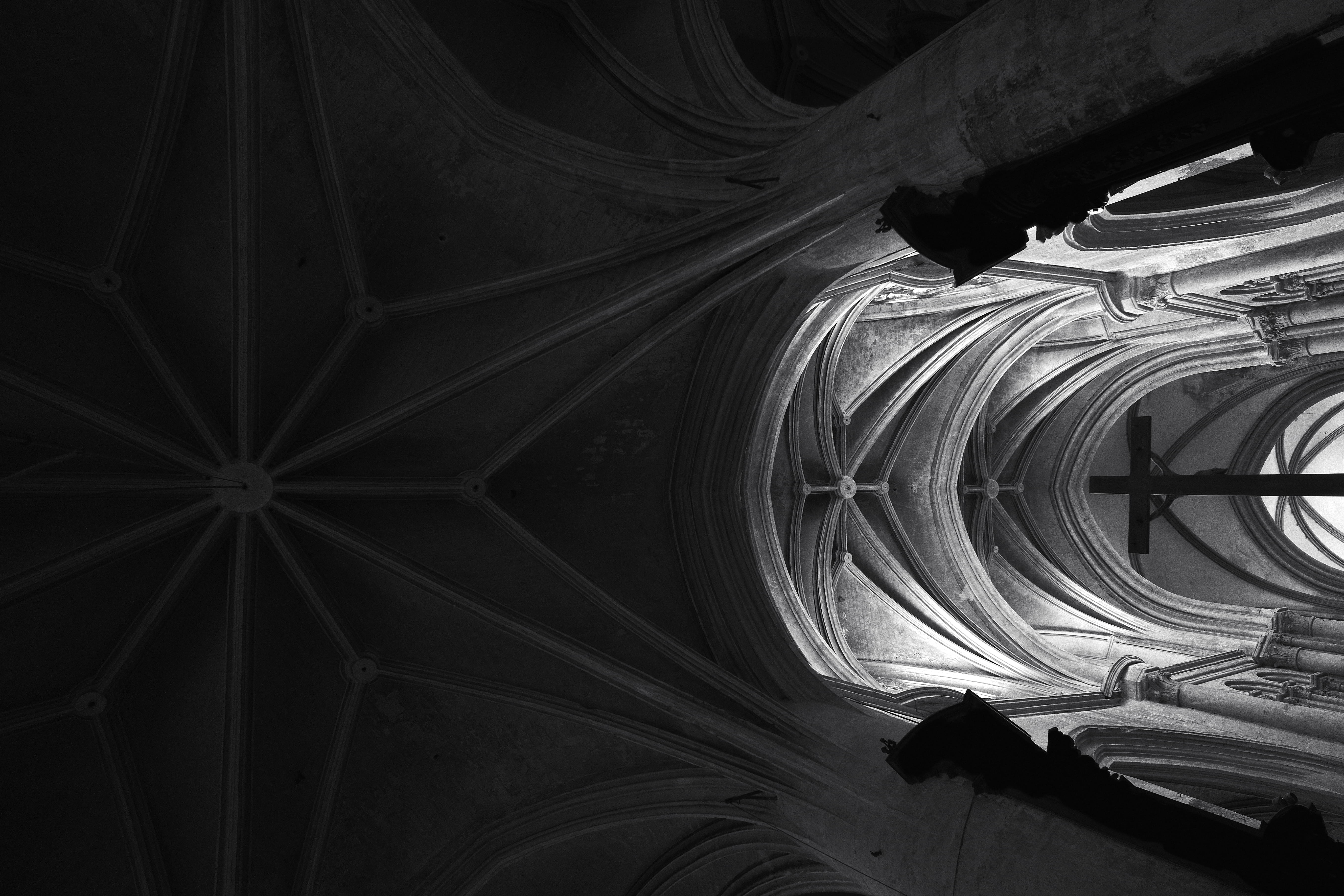 religious, dark, full frame, lyon, low angle view, gothic style, france, grayscale, roof, pattern, night, cross, church, photography, belief, indoors, arched, HD Wallpaper