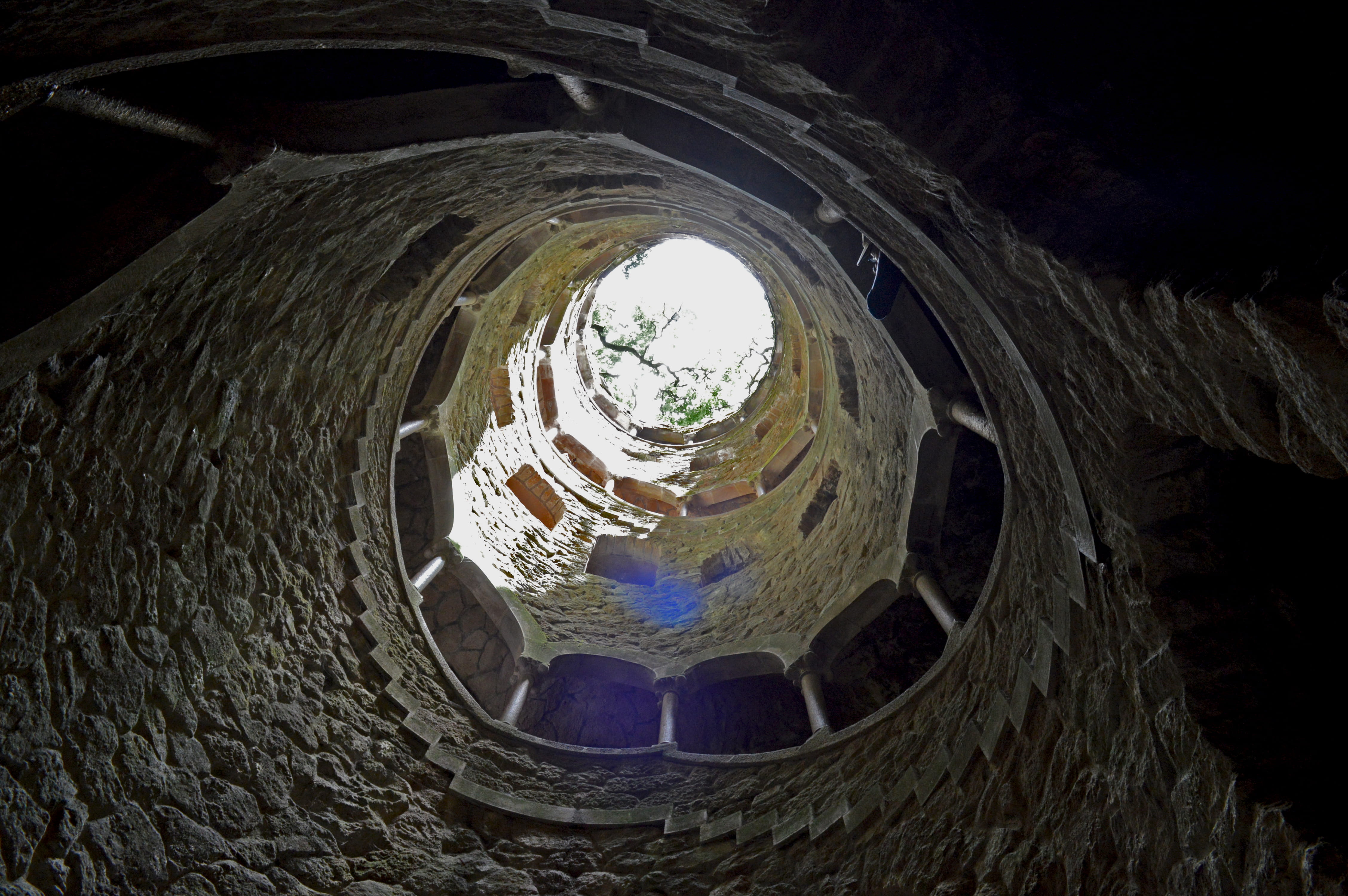 shape, nature, built structure, passage, architecture, ancient, empty, sintra, 4K, directly below, arch, tunnel, well, indoors, mystical, history, design, HD Wallpaper