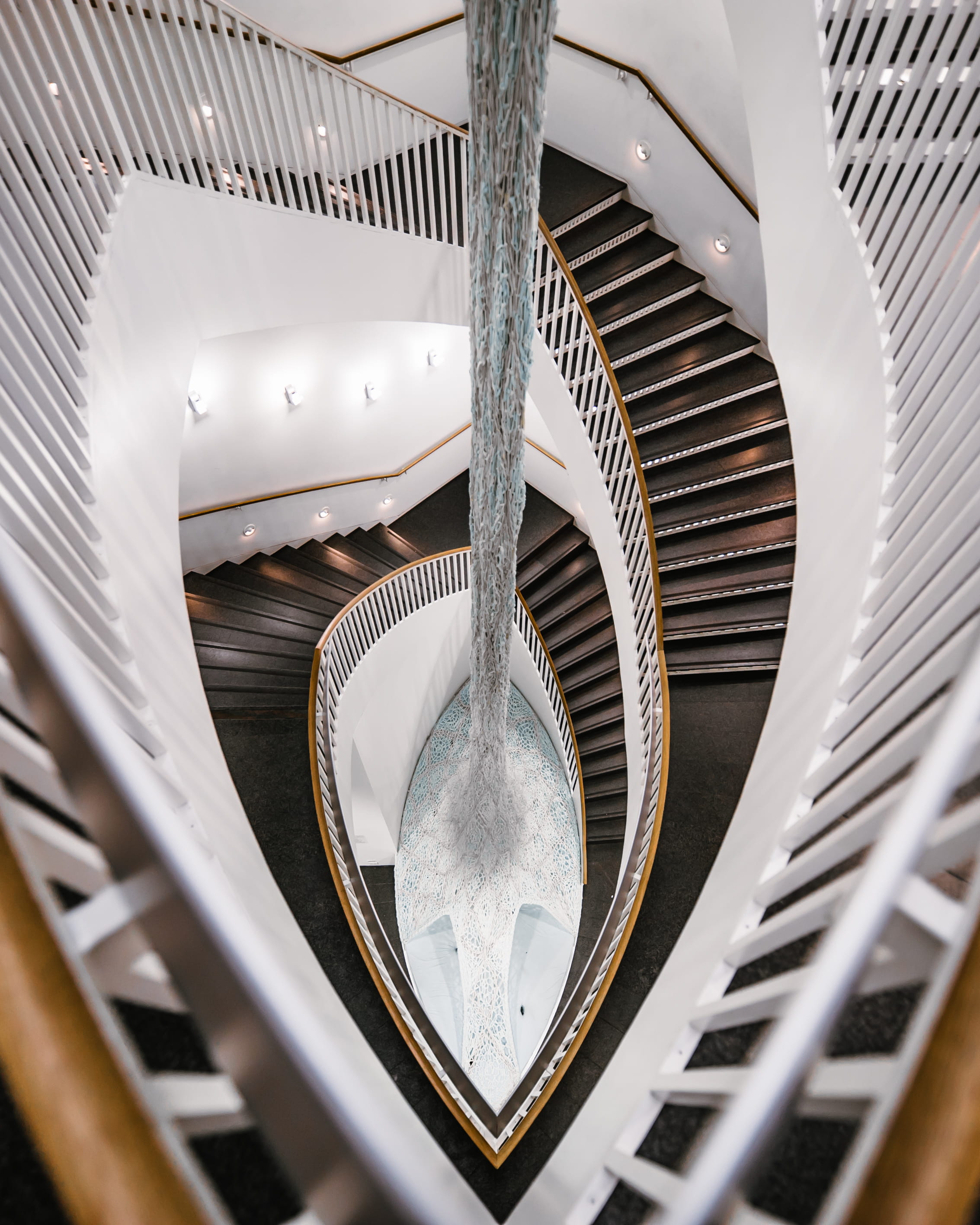 staircase, indoors, contemporary, rack, well, low angle view, metal, built structure, spiral, shape, modern, pattern, design, fan, close-up, architecture, Phone HD Wallpaper