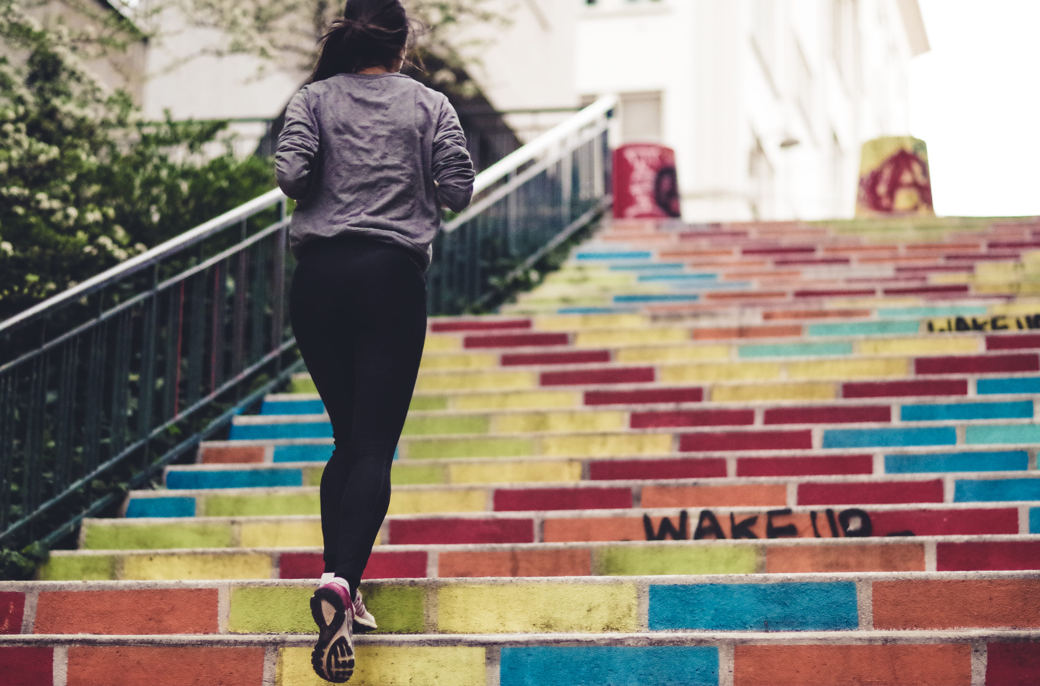 one person, work out, clothing, leisure activity, person, built structure, going, running, lifestyles, 2K, colorful, real people, full length, outdoors, HD Wallpaper