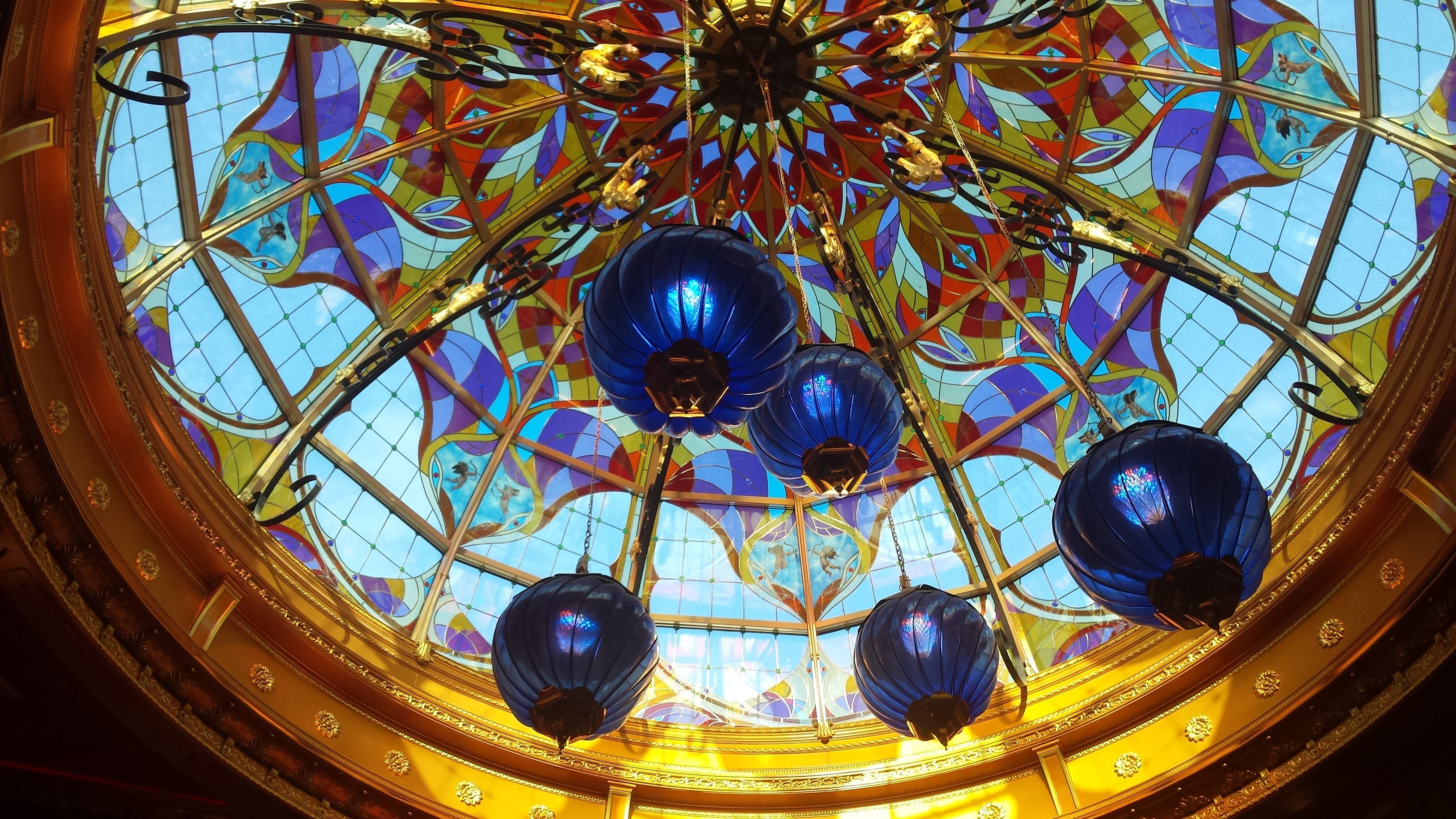 passage, built structure, Roosendaal, ornate, low angle view, Stained Glass Window, day, light, illuminated, decoration, pattern, tourism, luxury, skylight, HD Wallpaper