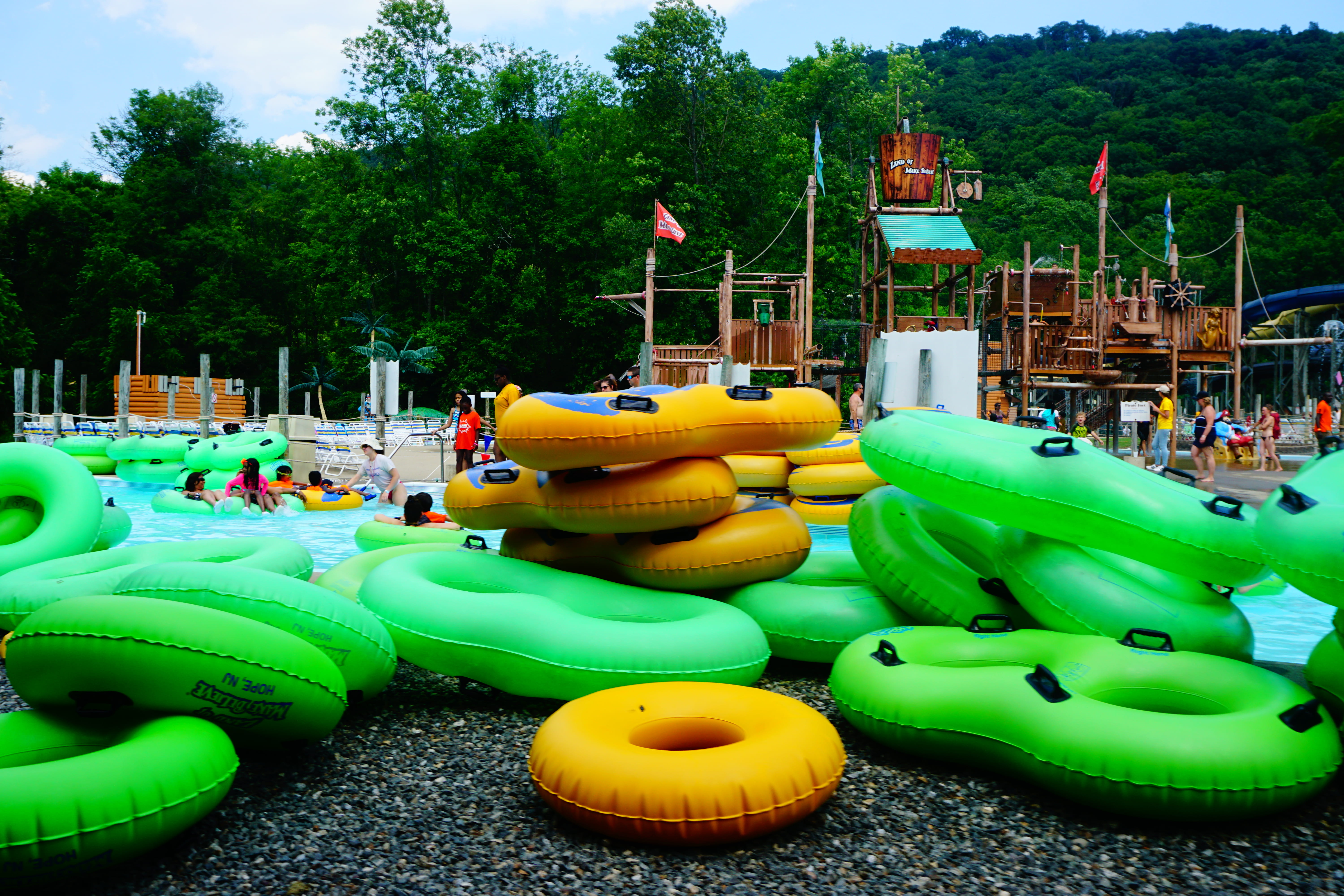 outdoors, nature, built structure, 5K, incidental people, large group of objects, tubing, playground, water park, outdoor play area, tree, person, green color, HD Wallpaper