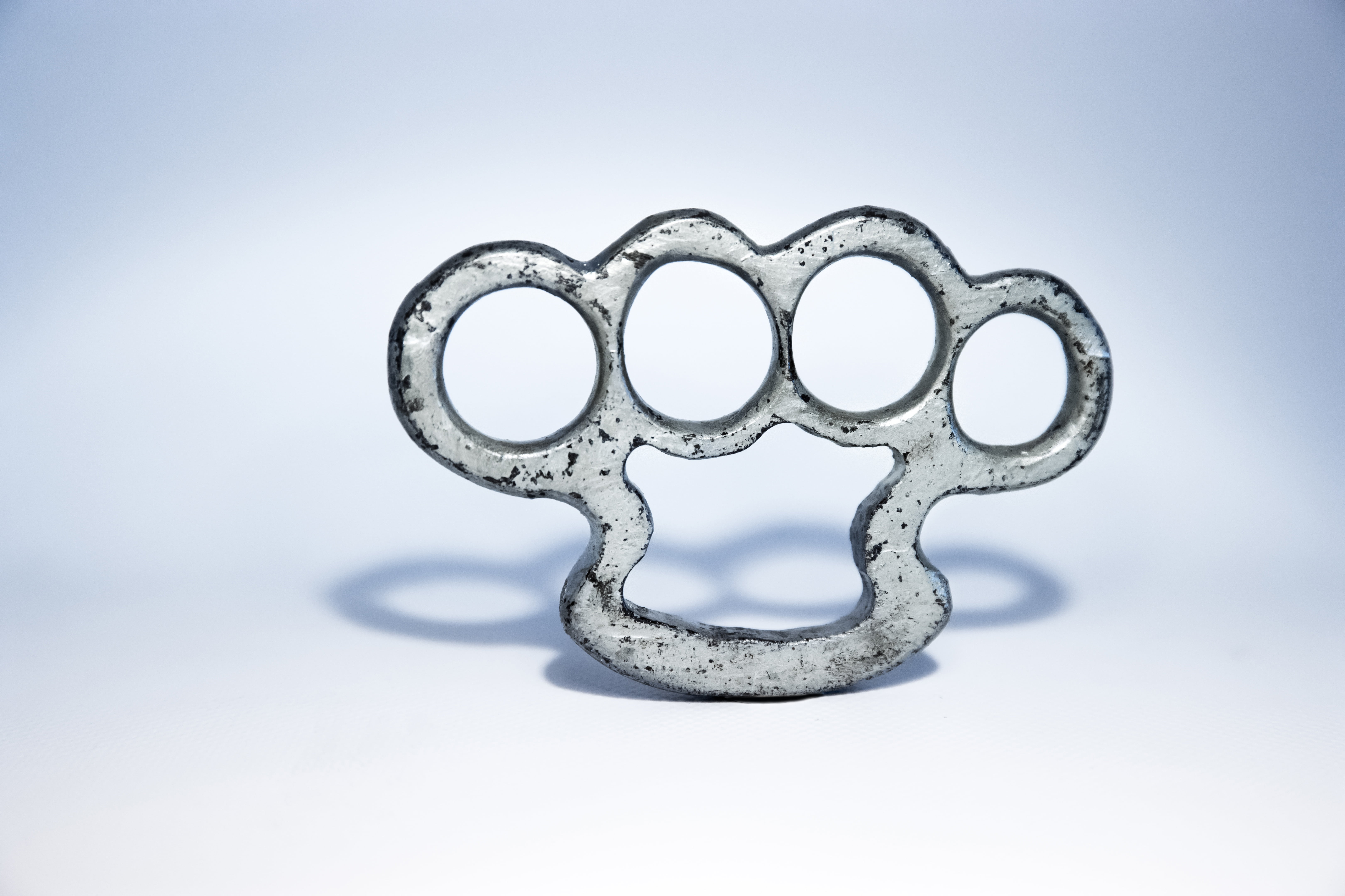 weapons, creativity, business, brass knuckles, wrought, day, equipment, connection, gray, studio shot, cut out, close-up, 5K, shape, metal, indoors, silver colored, HD Wallpaper