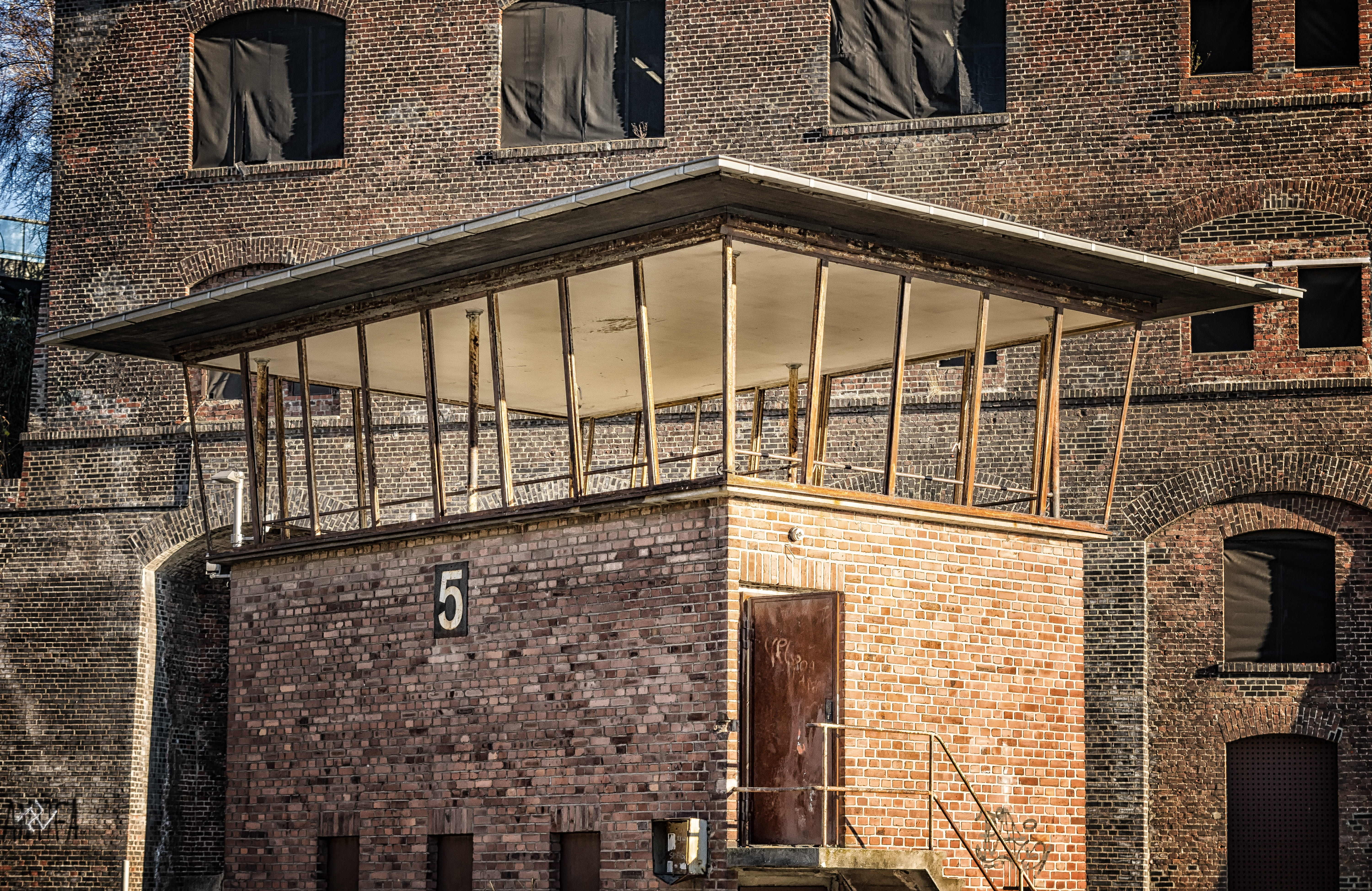 residential district, day, sunlight, entrance, architecture, door, no people, window, city, brick, ornate, built structure, building exterior, 5K, bricks, HD Wallpaper