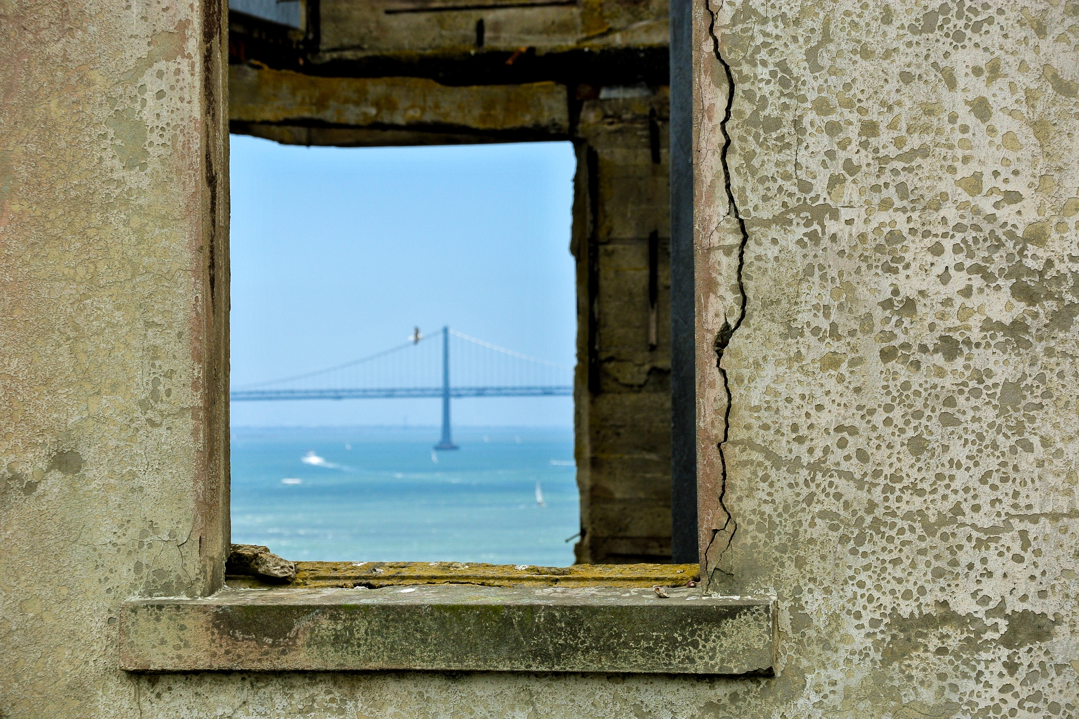 nature, sea, 2K, day, dilapidated, concrete, alcatraz, decay, usa, lost places, oakland bay bridge, bridge, glass - material, metal, wall - building feature, HD Wallpaper
