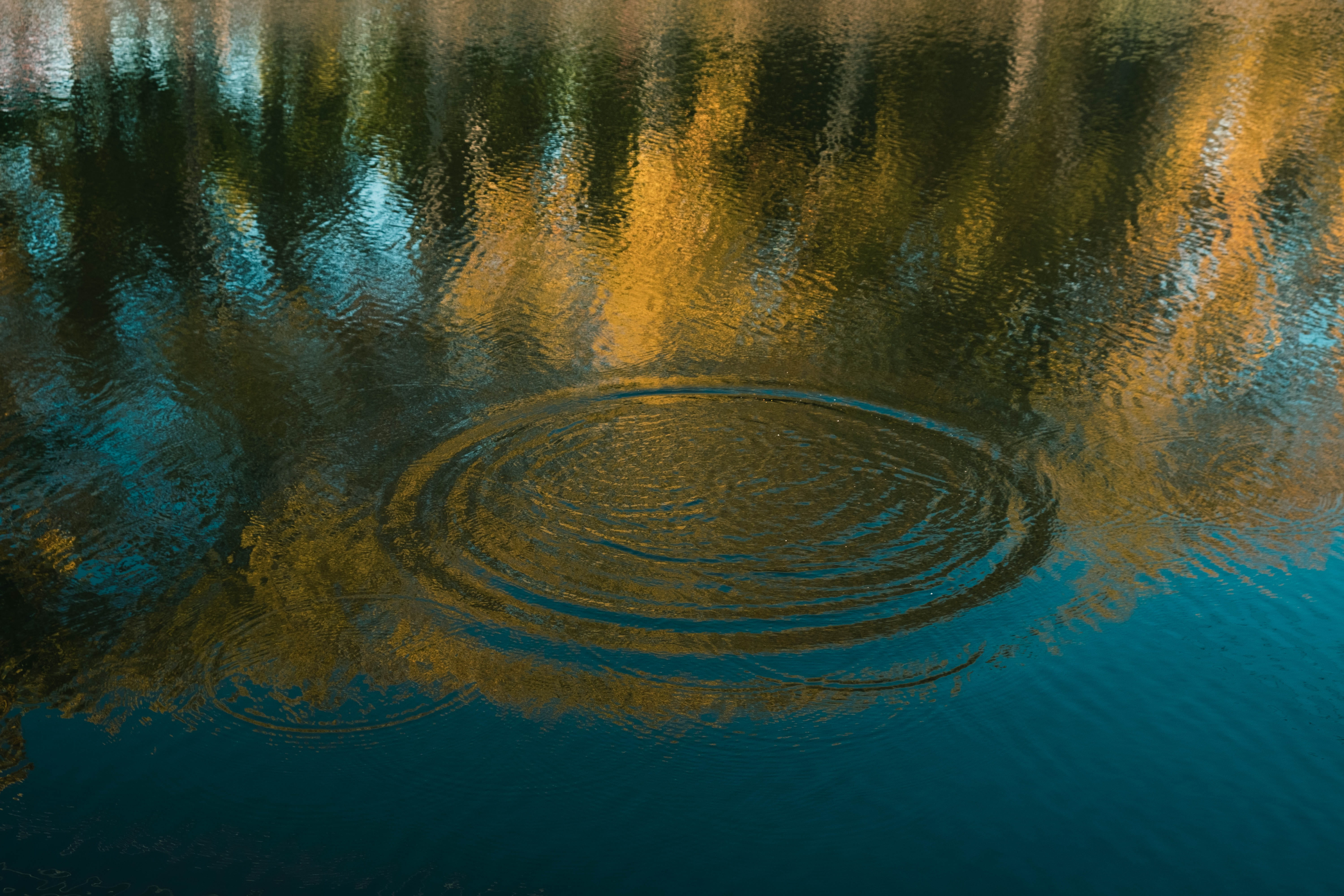 backgorund, outdoors, textured, backgrounds, minimalist, blue, lake, serenity, tranquility, distorted, orange color, nature, minimalistic, river, HD Wallpaper