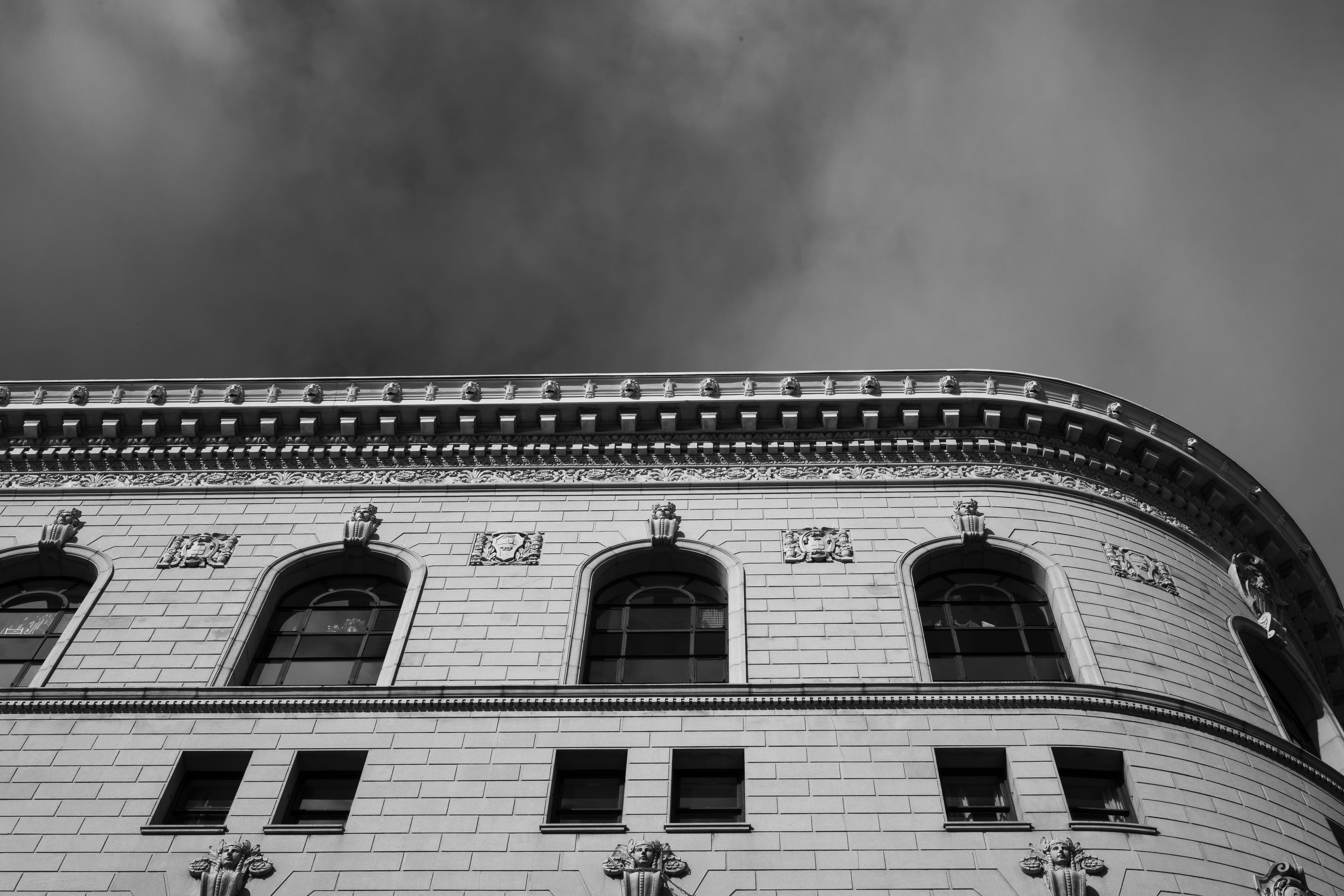 architecture, window, history, windows, san francisco, blackandwhite, facade, usa, arch, office building, built structure, clouds, outdoors, brick, bnw, HD Wallpaper