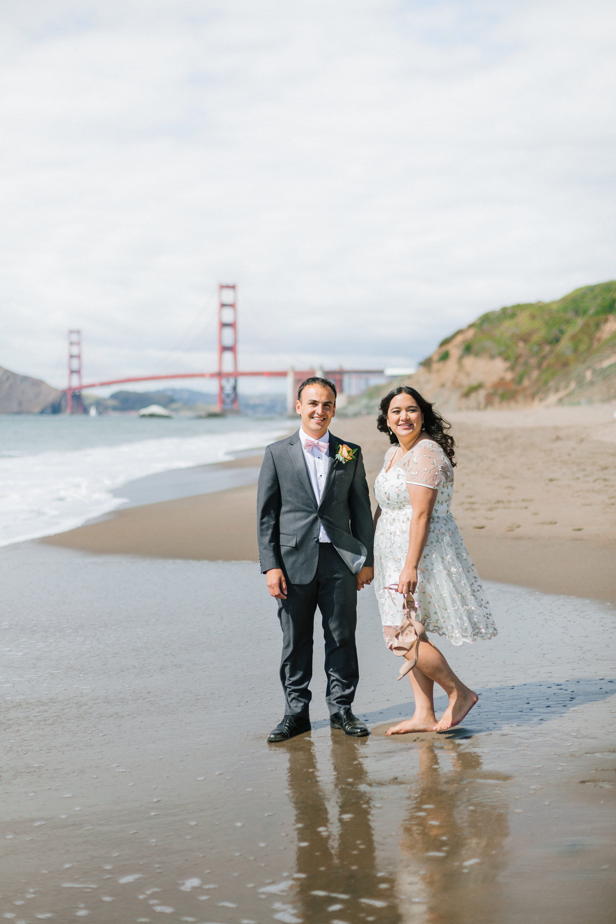 land, golden gate bridge, young men, suit, sea, positive emotion, amanda lanceplaine, kevin lanceplaine, adult, united states, togetherness, dress, beach, Phone HD Wallpaper