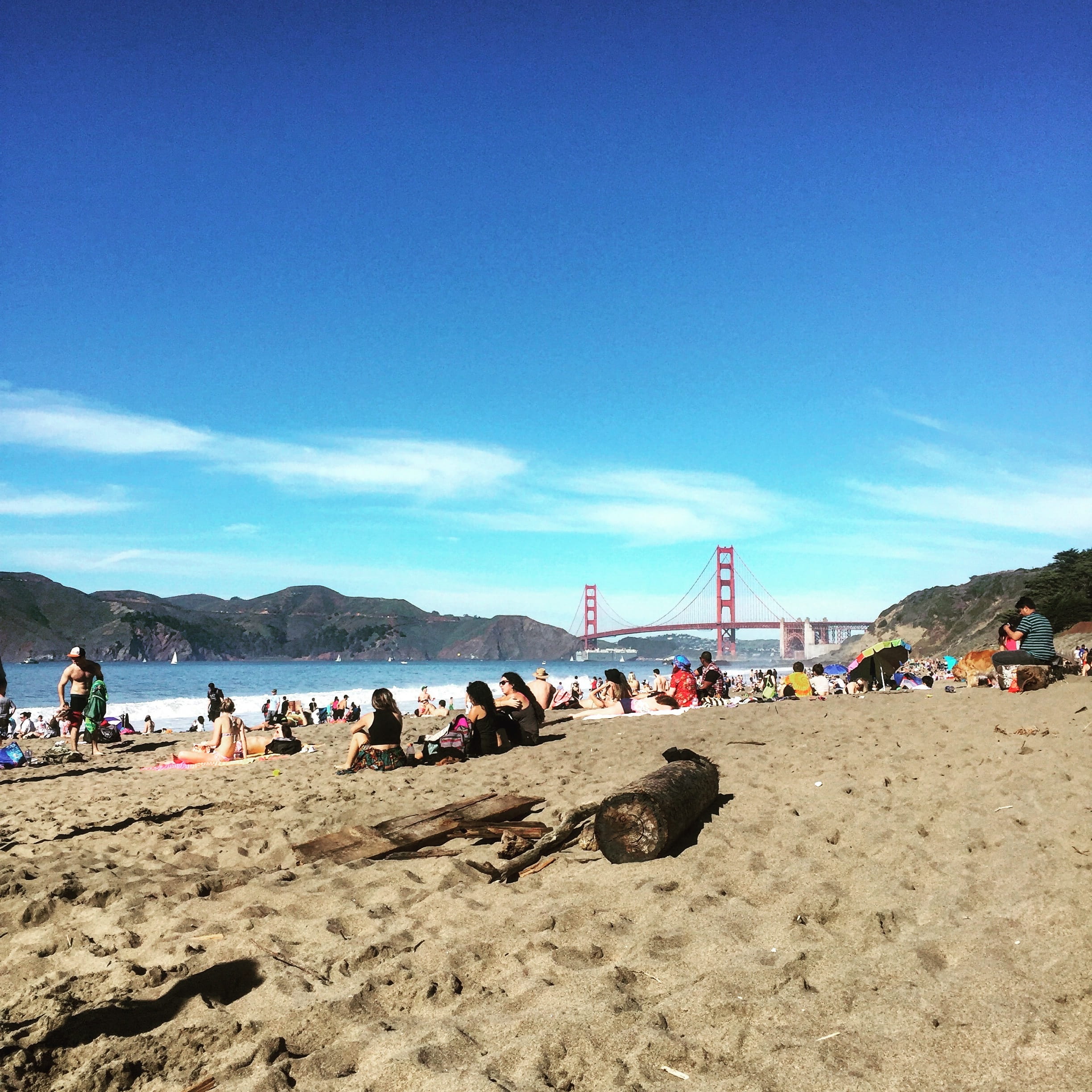 tourist, outdoors, bay, famous, travel Destinations, land, sea, copy space, Golden Gate, incidental people, landmark, day, golden, real people, sf, group of people, Phone HD Wallpaper