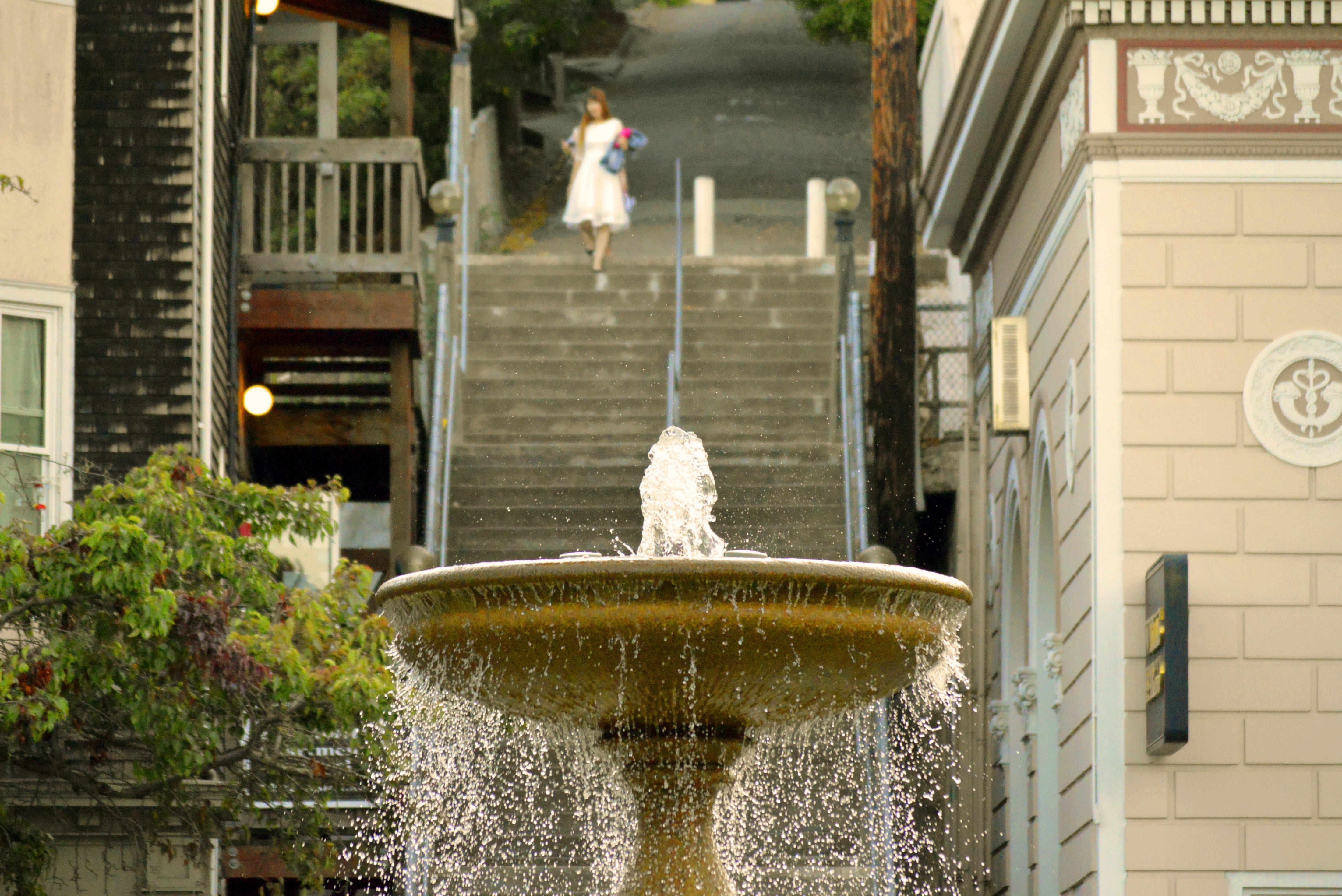 sausalito, us, 4K, water, motion, representation, spraying, day, young, travelling, journey, tourist, travel, usa, white, fountain, outdoors, incidental people, HD Wallpaper