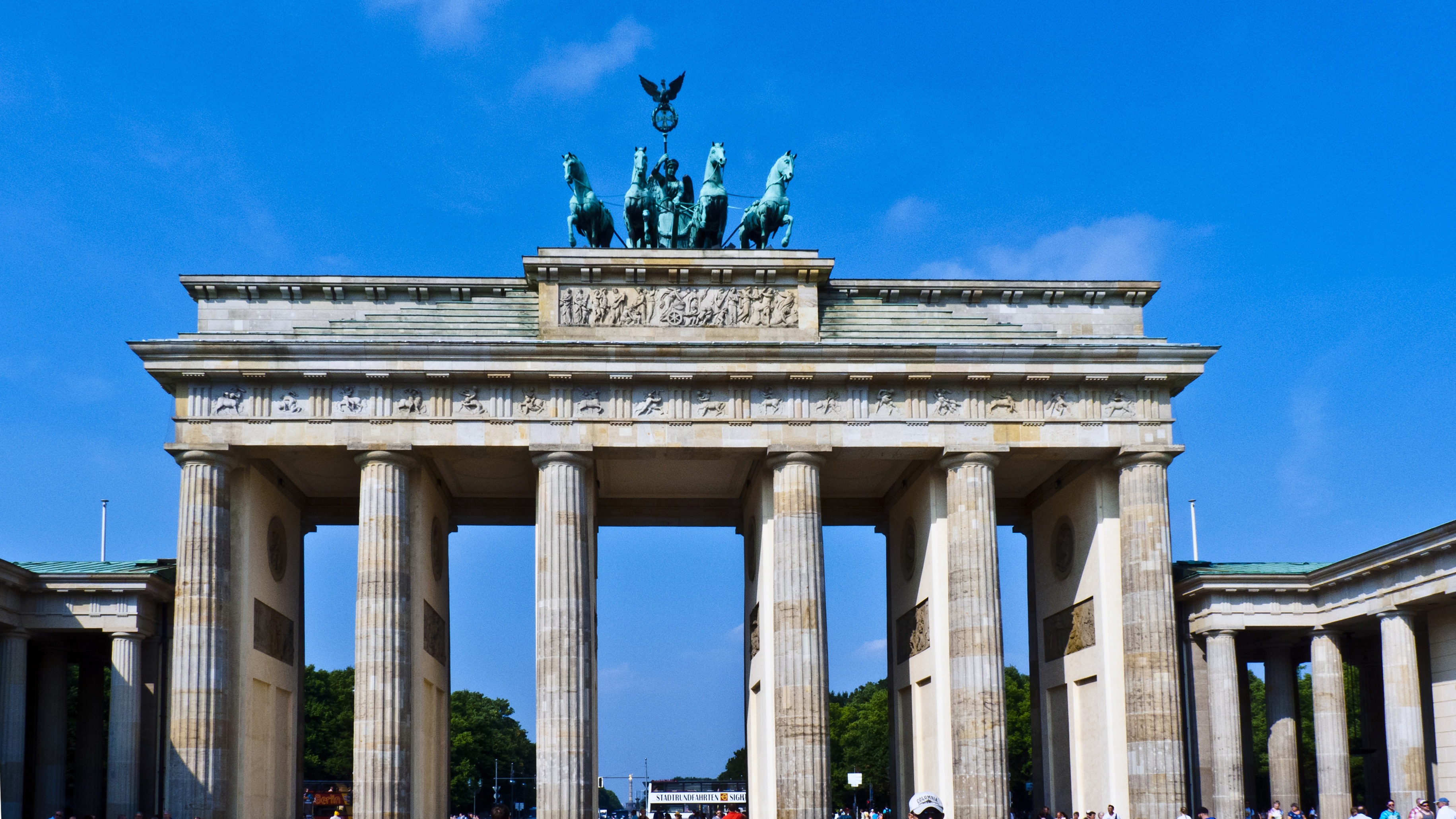 germany, statue, no people, travel, day, sky, architectural column, berlin, building exterior, brandenburg, the past, travel destinations, gate, city, city gate, HD Wallpaper