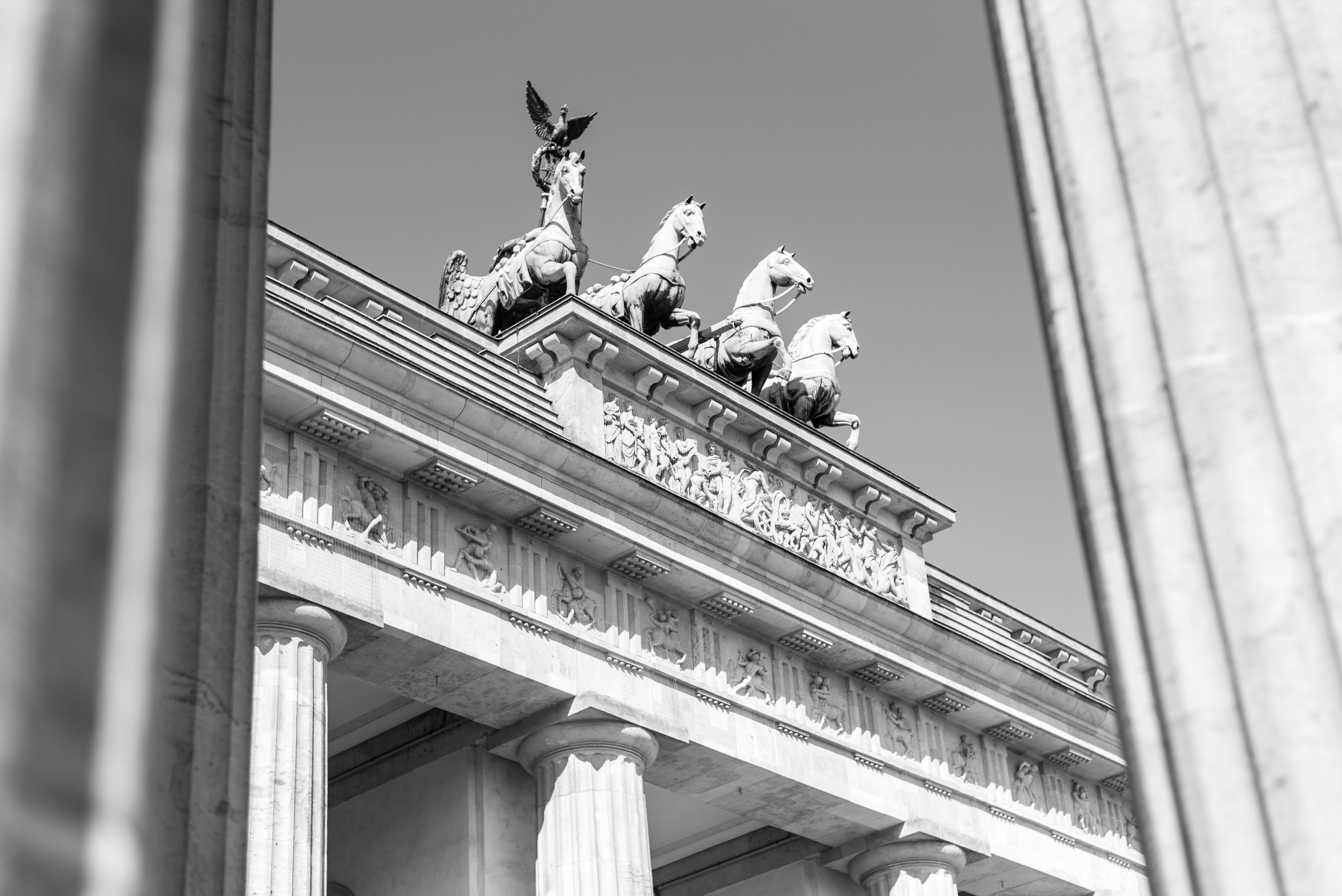 outdoors, the past, Berlin, capital, statue, representation, history, built structure, city gate, architecture, building, germany, sculpture, art and craft, HD Wallpaper
