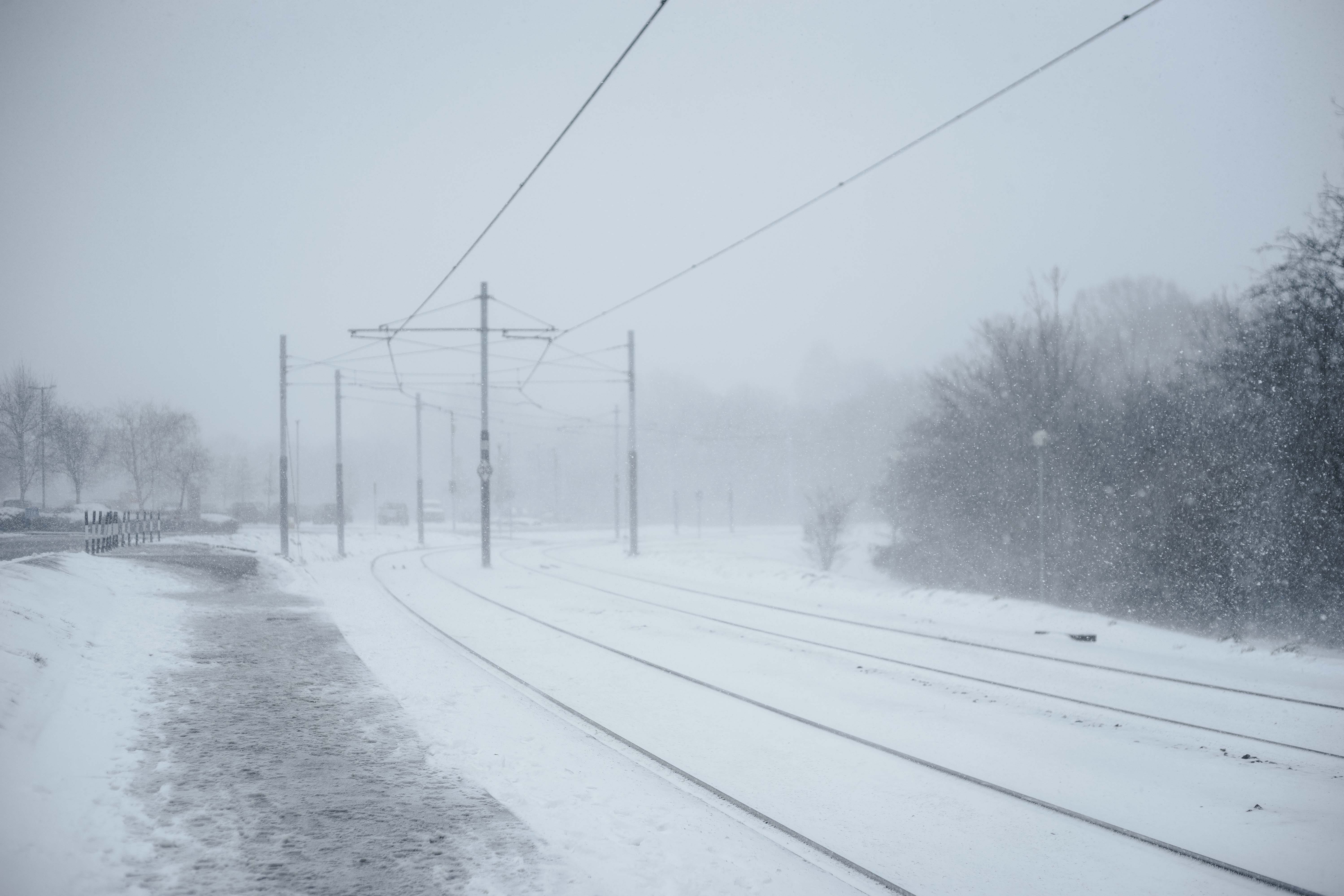 crystal peaks, day, electricity, power line, tram, 5K, connection, no people, transportation, snow, sky, direction, winter, nature, tramlines, united kingdom, HD Wallpaper