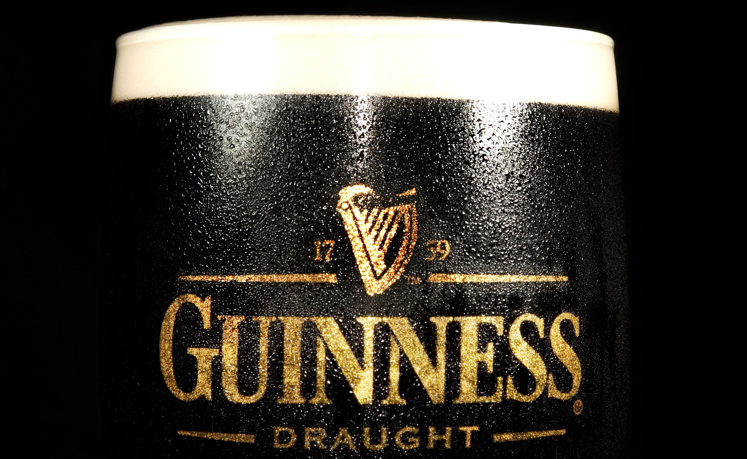 black color, lager, western script, Glass, studio shot, close-up, beer, Black, Guinness, beer glass, black background, container, communication, gold colored, HD Wallpaper