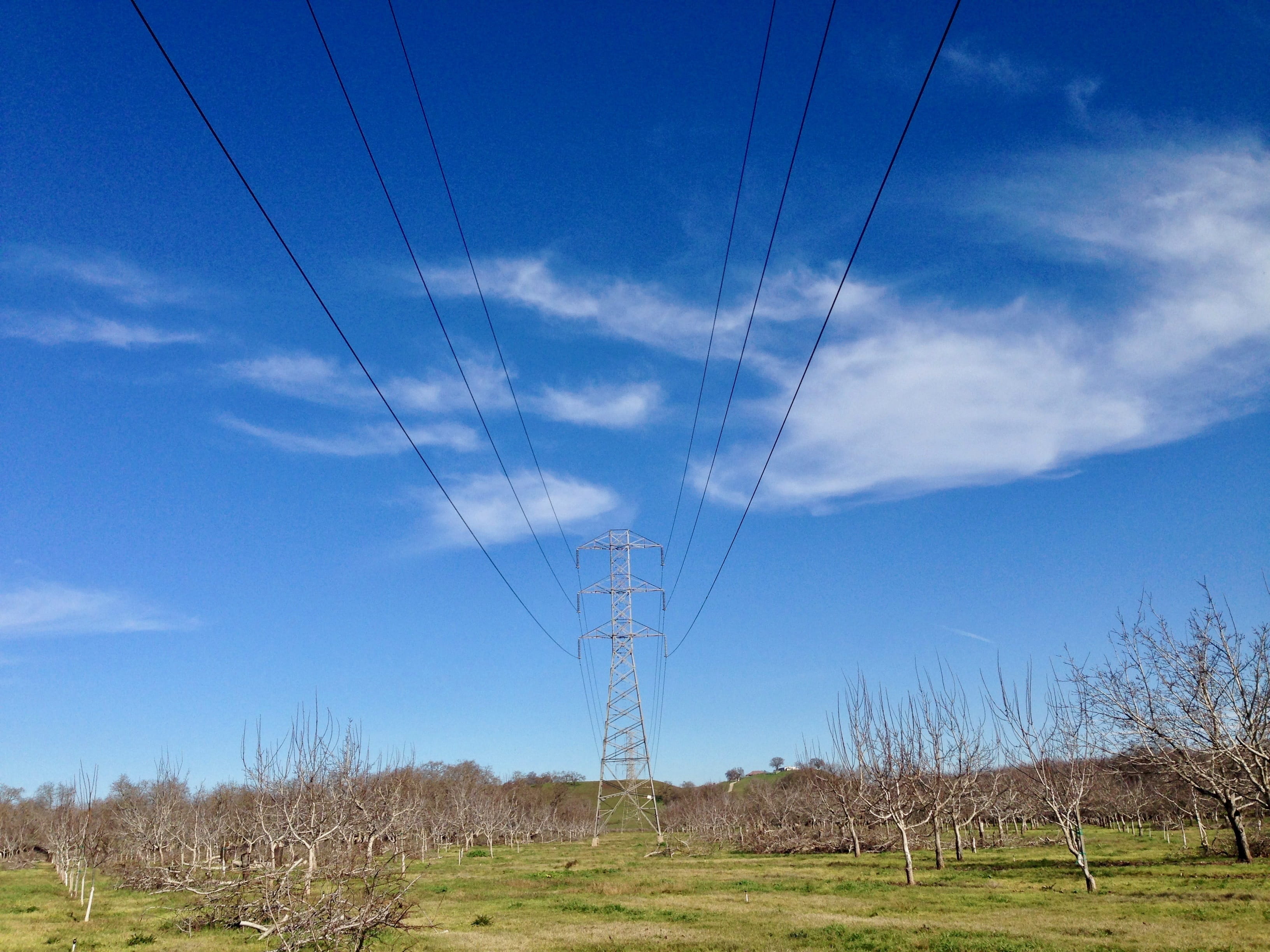 electricity pylon, sky, electricity, lines, cloud - sky, haze, power supply, buildings, installation, homes, no people, bushes, house, fuel and power generation, HD Wallpaper