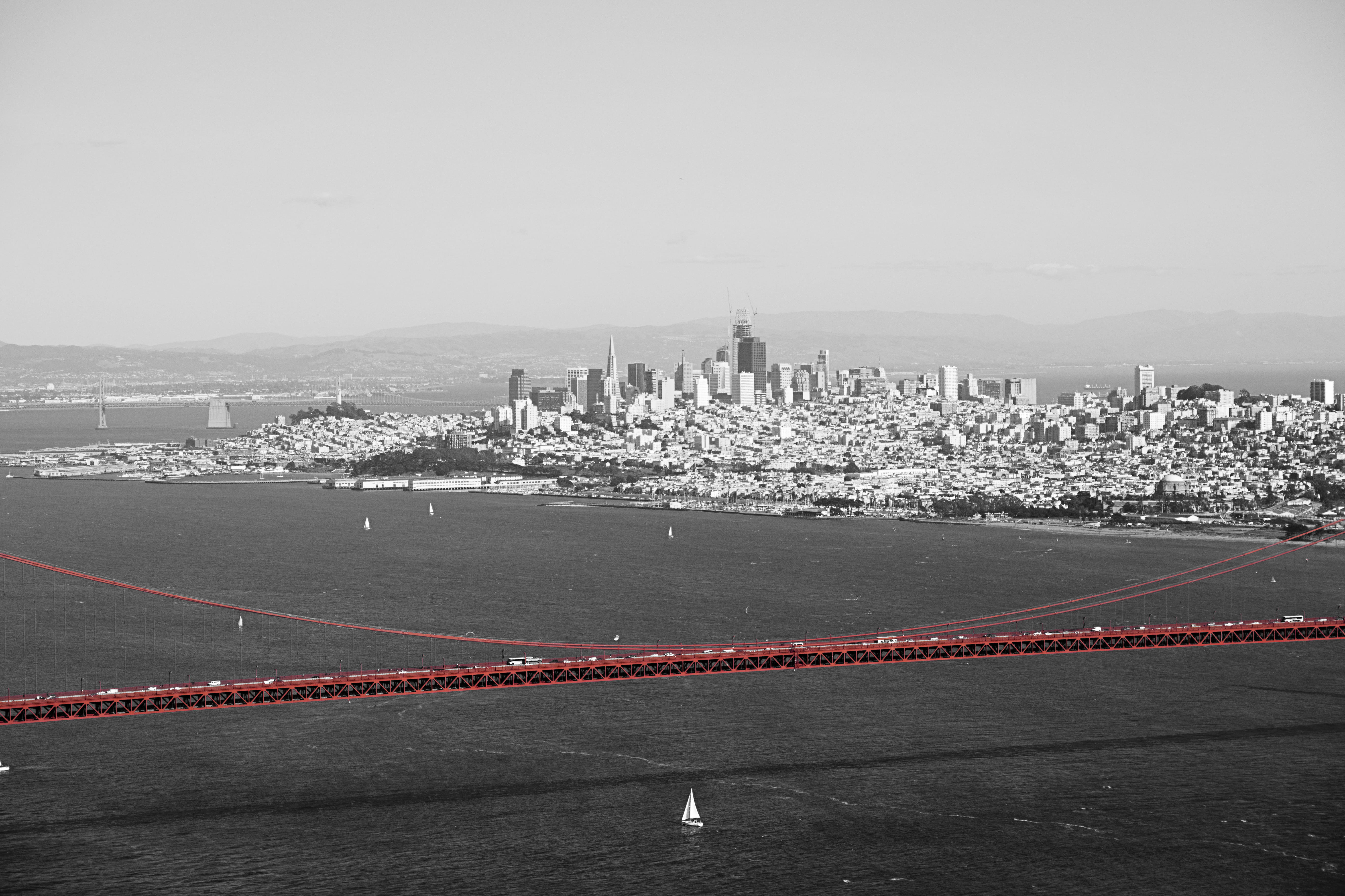 nature, 5K, sea, colour blend, sky, city, san francisco, no people, mode of transportation, black and white, day, shipping, skyscraper, golden gate, harbor, HD Wallpaper