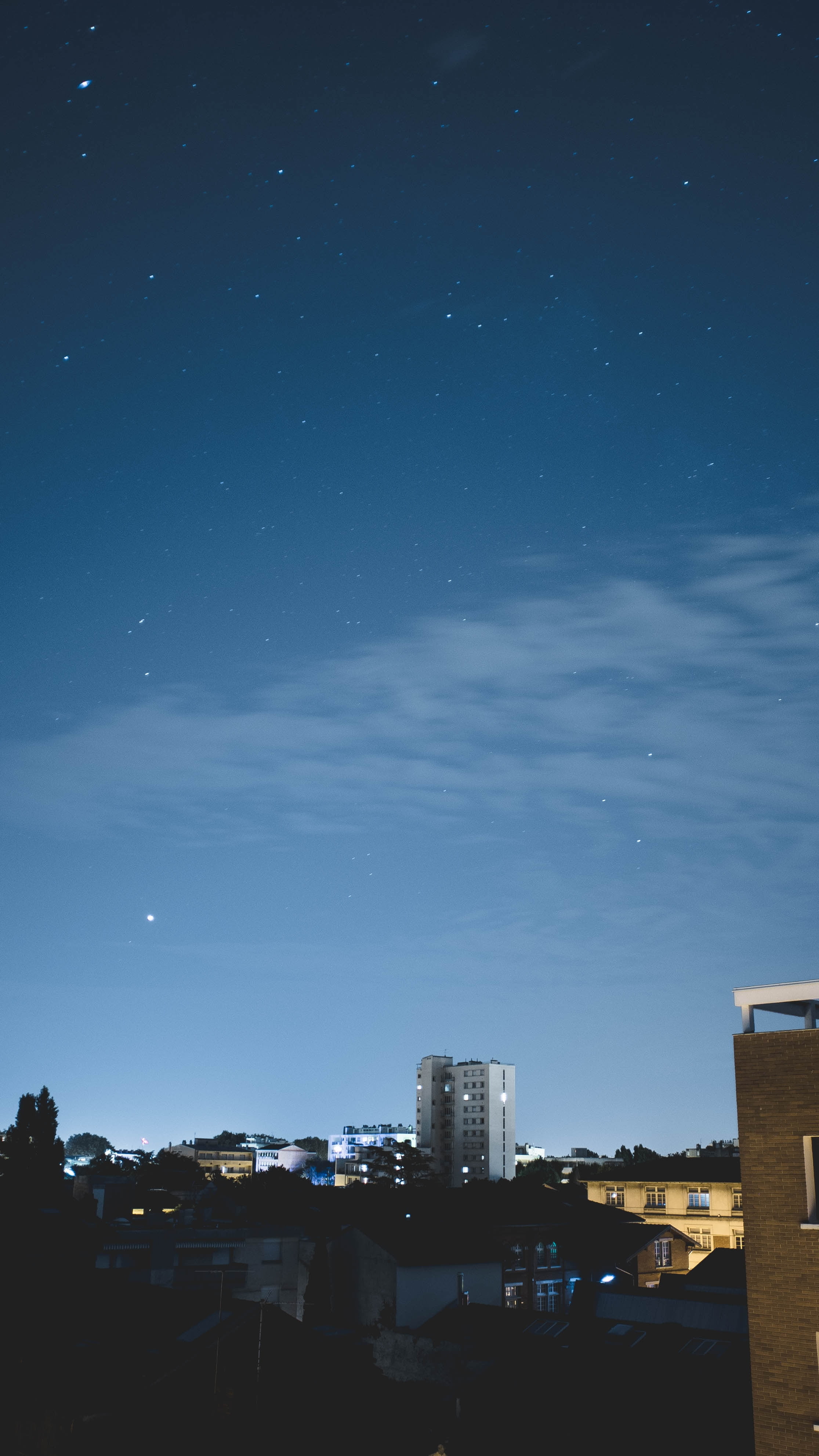 skyscraper, residential district, built structure, sky, starry sky, outdoors, building, nature, architecture, office building exterior, no people, blue, Phone HD Wallpaper