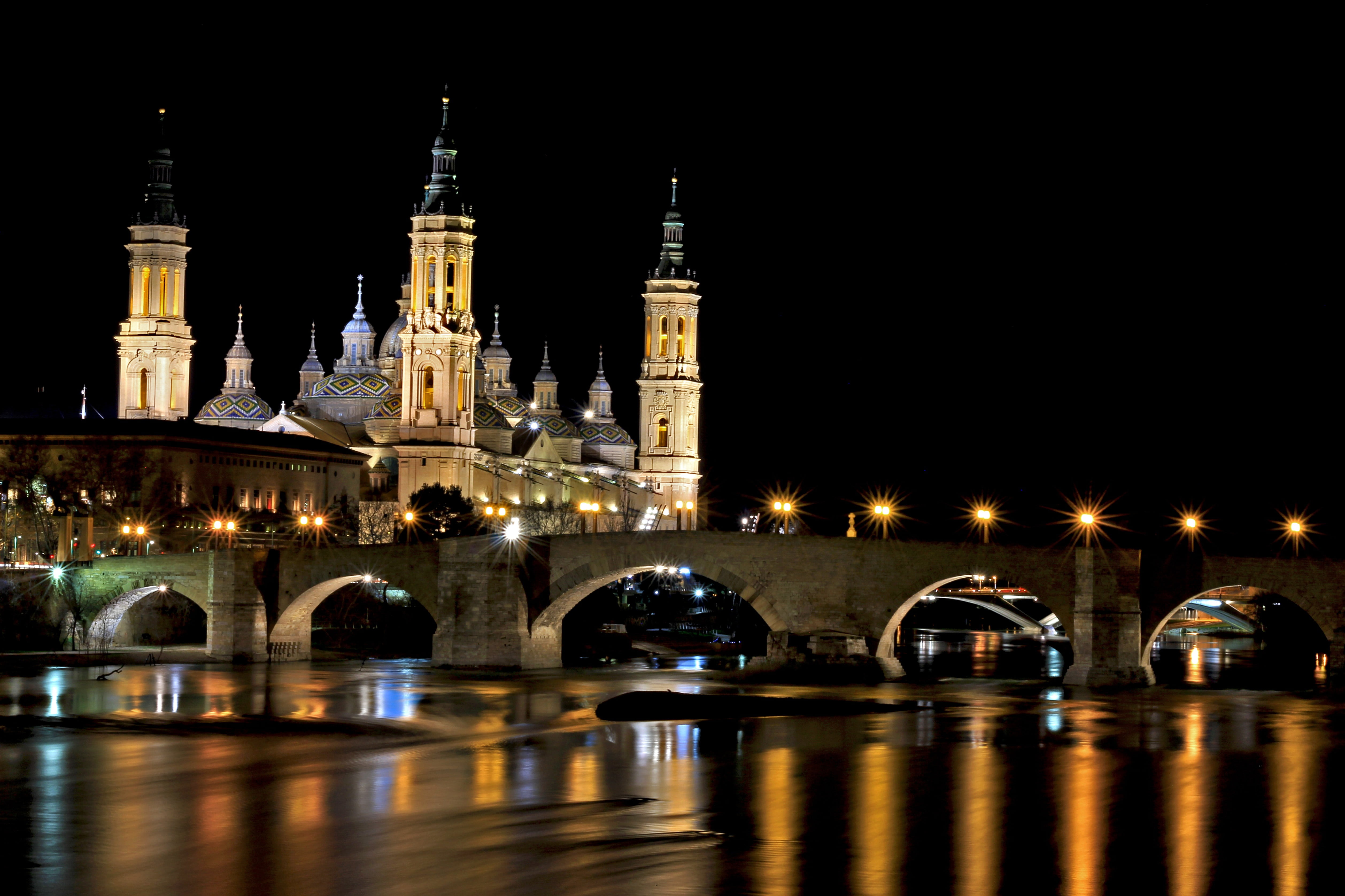 waterfront, hiking, tower, sky, happiness, light, background screen, water, building, reservoir, outdoors, 4K, saragossa, church, horizon, pillar, reflection, HD Wallpaper