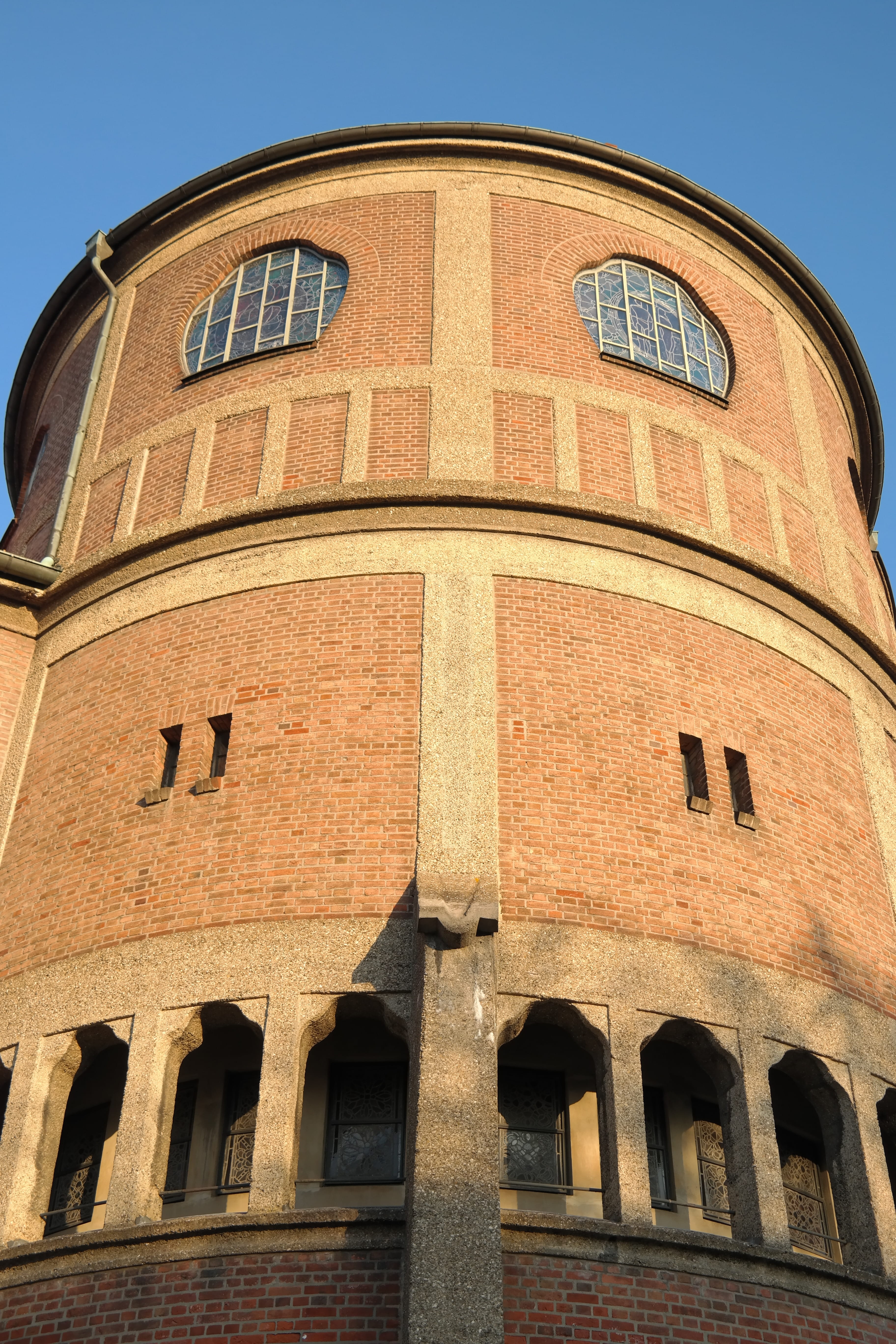 religion, brick, columnar, enormous, faith, building exterior, arch, large, old, parish church, protestant, tower, christianity, built structure, sky, church portal, Phone HD Wallpaper