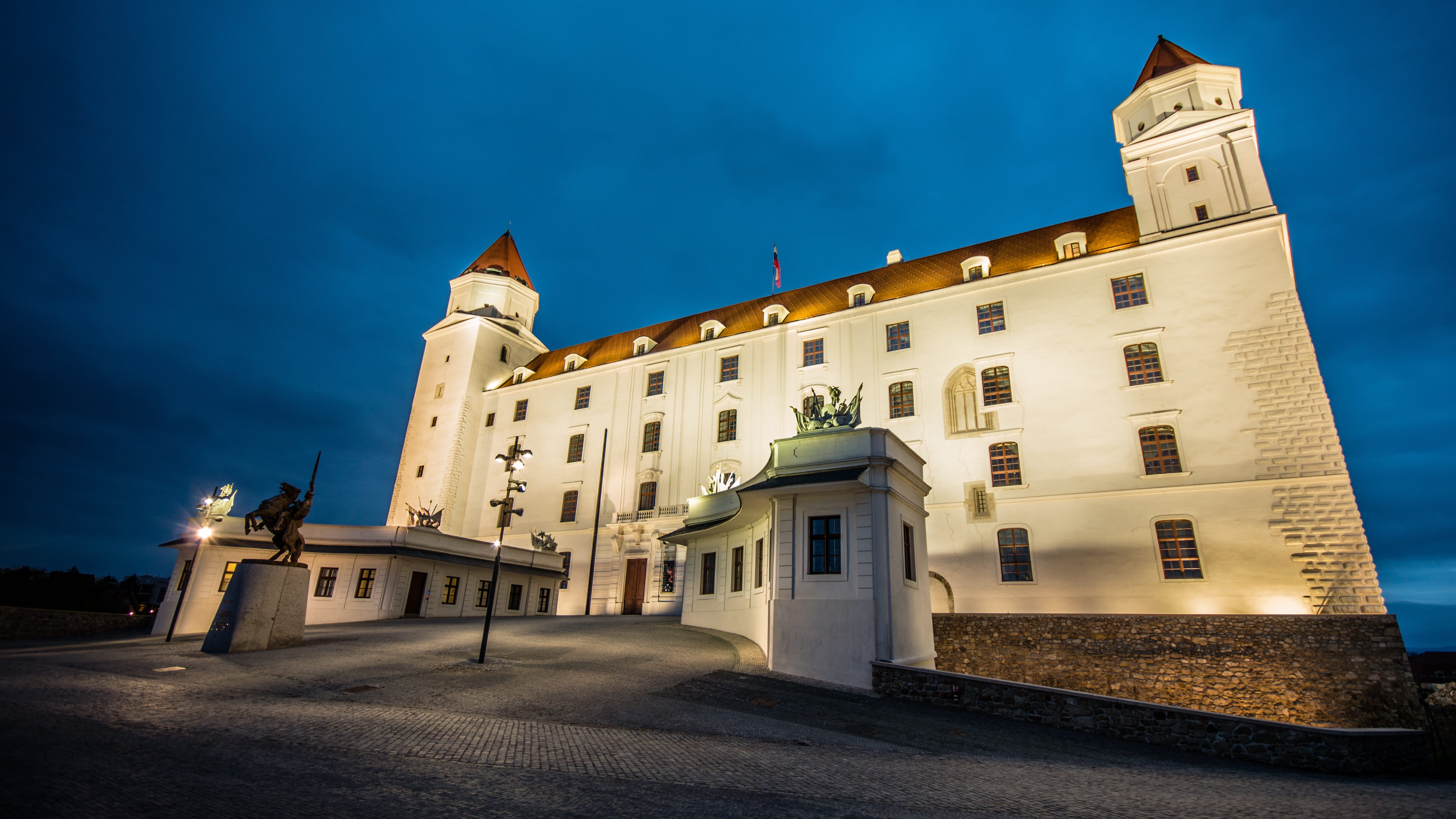 building exterior, monument, history, old, illuminated, night, blue, bratislava, nature, street, building, luxury, castle hill, cloud - sky, mansion, 5K, HD Wallpaper