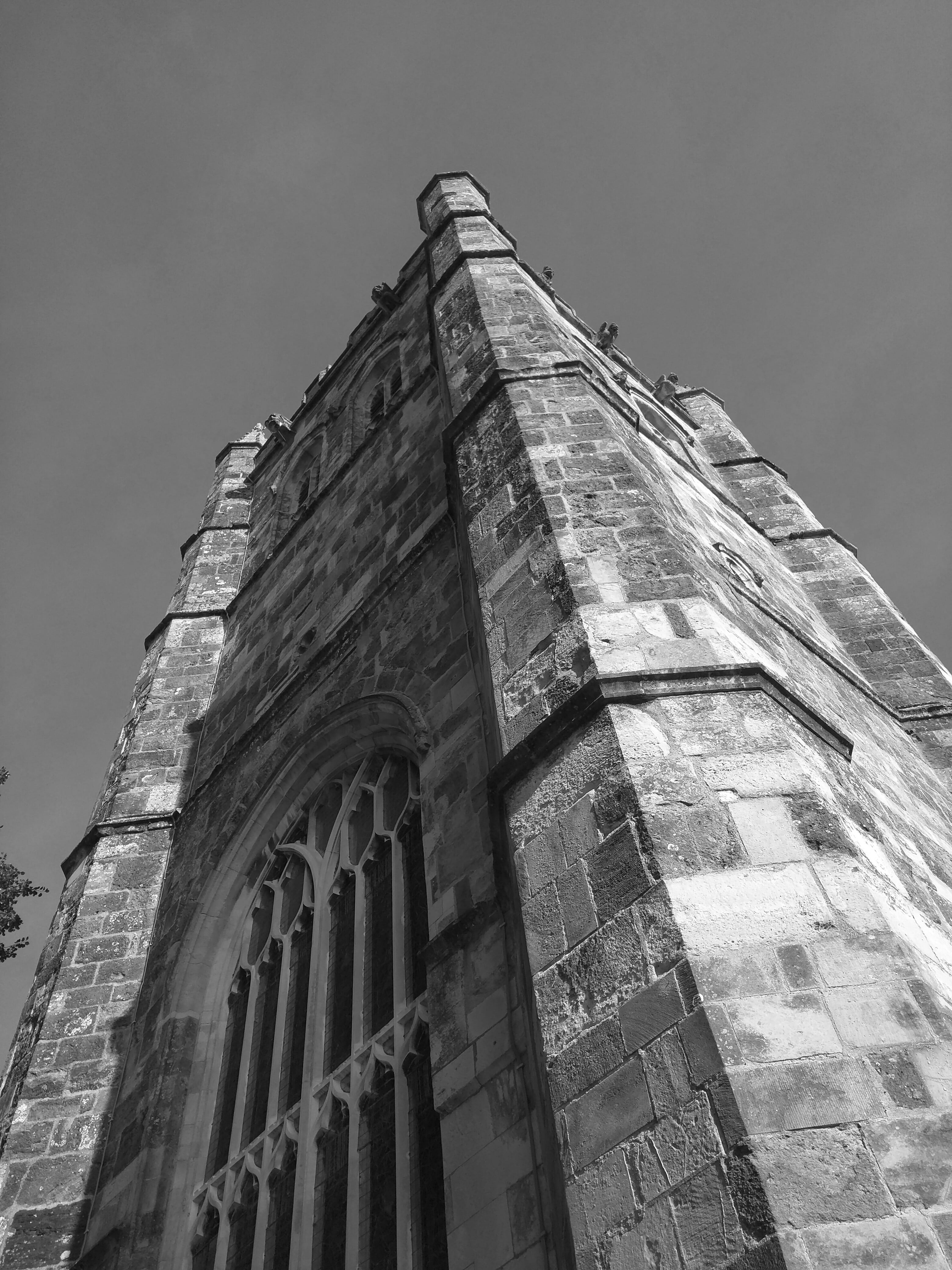 clear sky, anglican, building exterior, monochrome, church, low angle view, place of worship, 4K, mono, belief, tower, nature, minster, day, religion, Phone HD Wallpaper