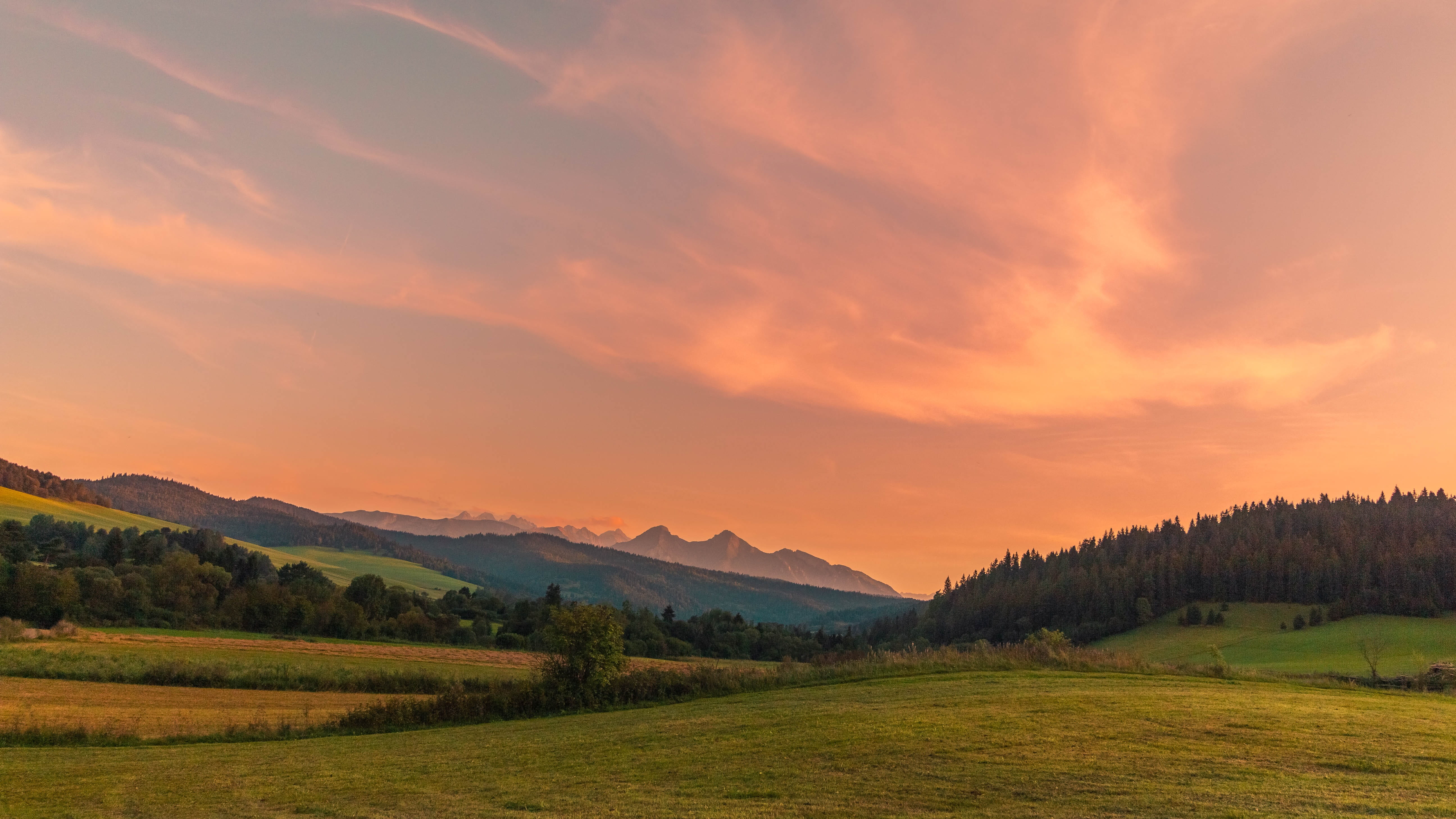 5K, atmosphere, land, sunset, summer, sky, outdoors, orange color, mountains, spisz, clouds, top, no people, beauty in nature, non-urban scene, plant, HD Wallpaper