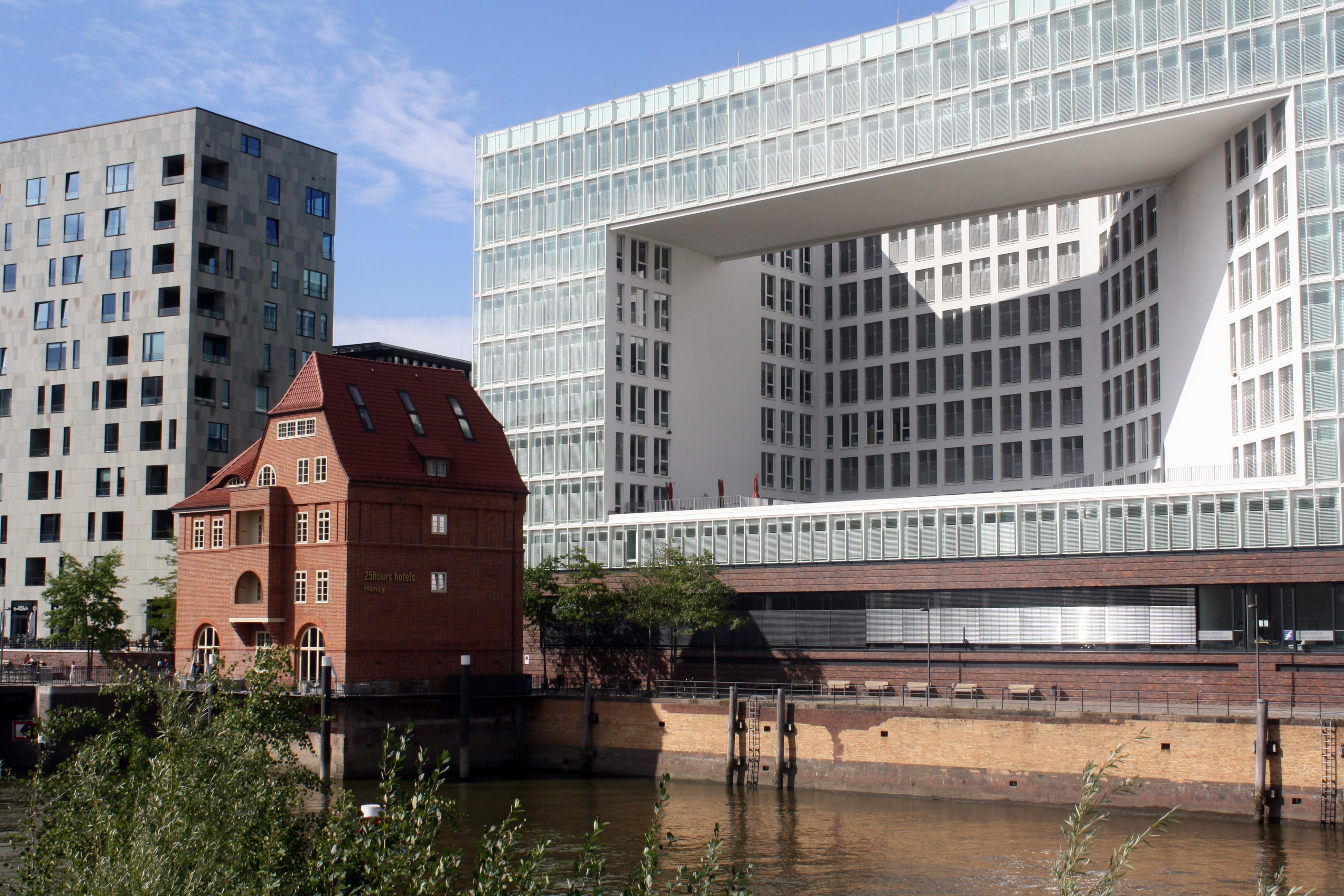 connection, reflection, hh, outdoors, water, skyscraper, 4K, day, office building exterior, waterfront, port motifs, level building, building, bridge, HD Wallpaper