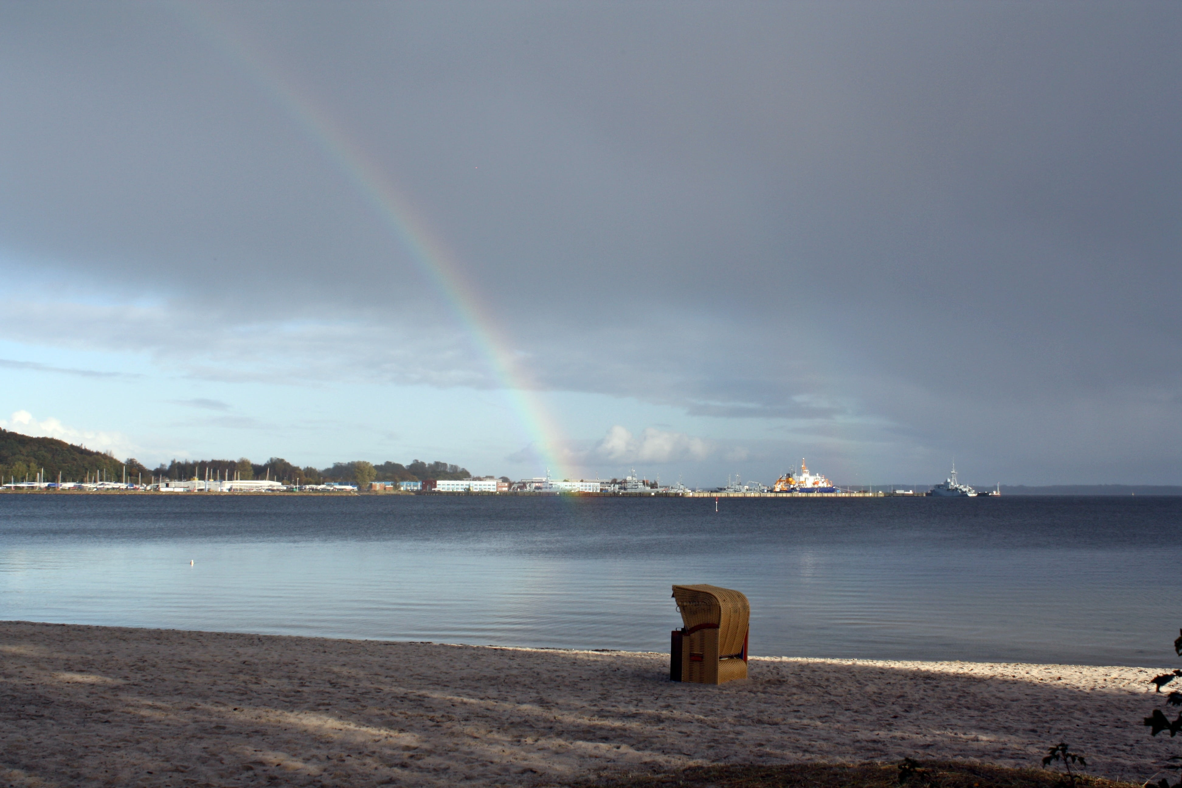 nature, harbor, meditation, beach chair, rainbow, outdoors, marina, architecture, eckernförde, chillout, relaxation, sea of joy, 4K, cloud - sky, mood, HD Wallpaper