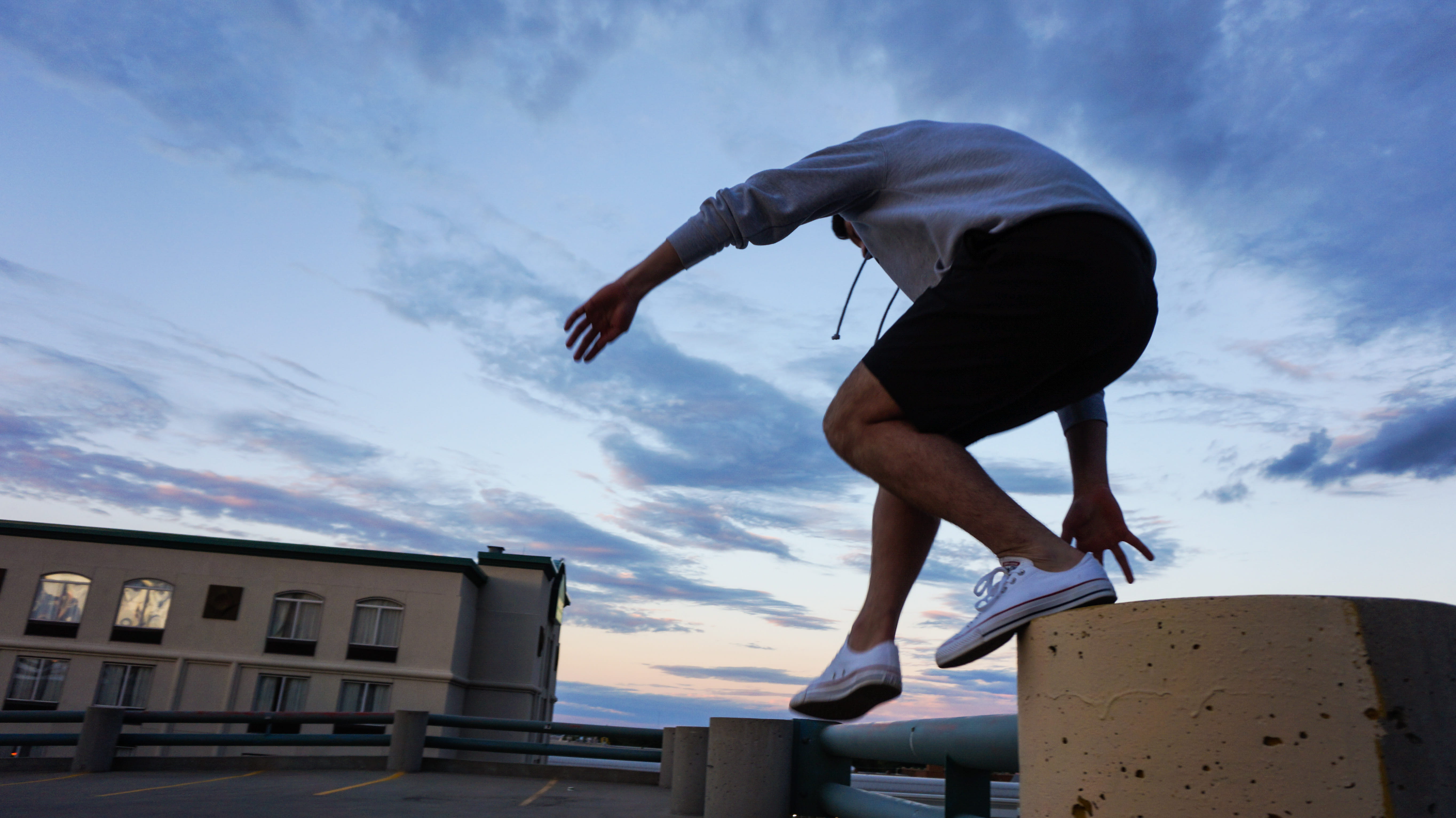 casual clothing, men, sky, grey, low angle view, unsplash, shorts, scale, downtown, bending, town, rainy, nature, tall, architecture, leisure activity, HD Wallpaper
