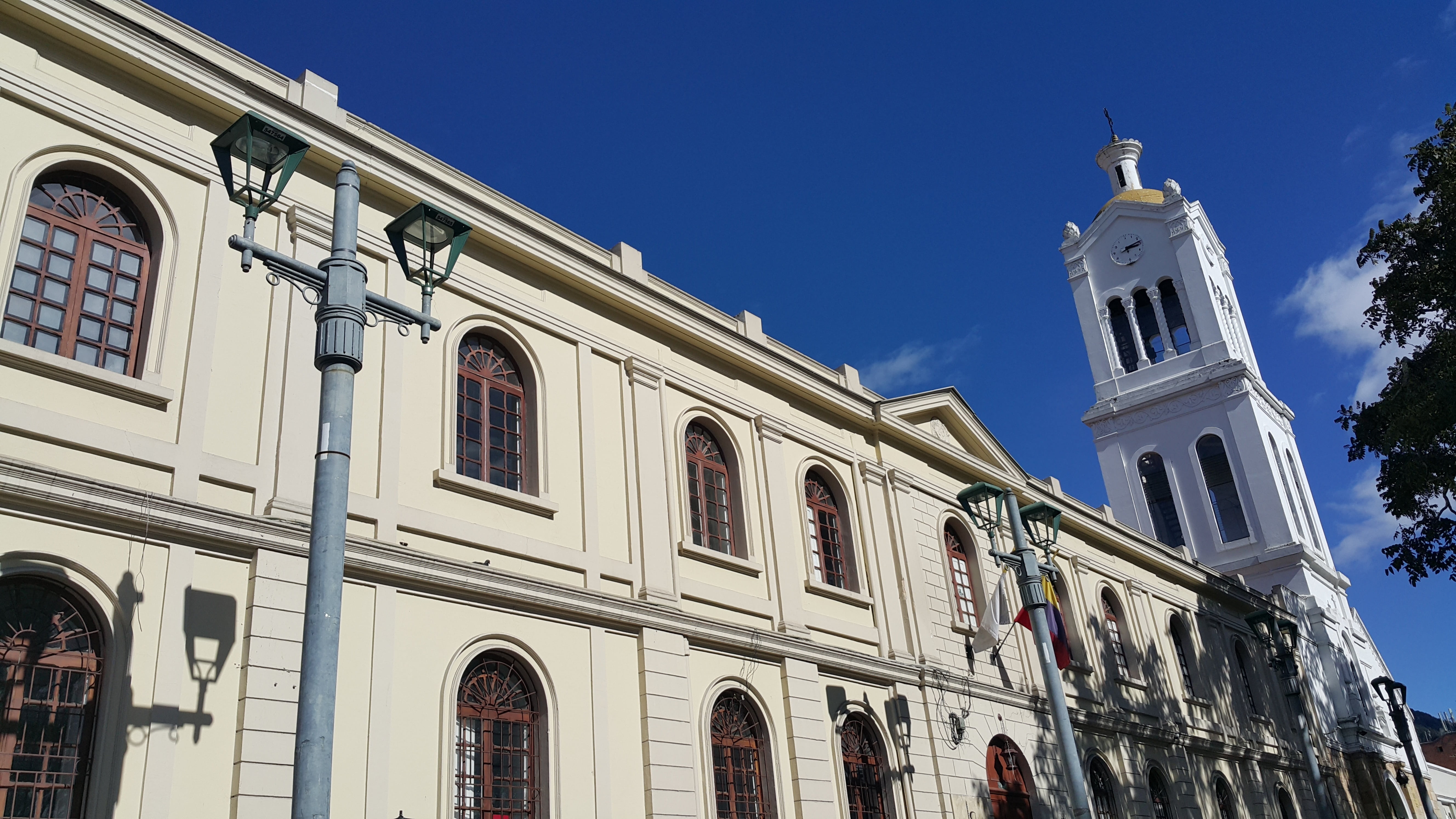 building, arquitectura, belief, sky, bogotá, place of worship, 5K, church, architecture, built structure, famous Place, window, sunlight, facade, building exterior, HD Wallpaper