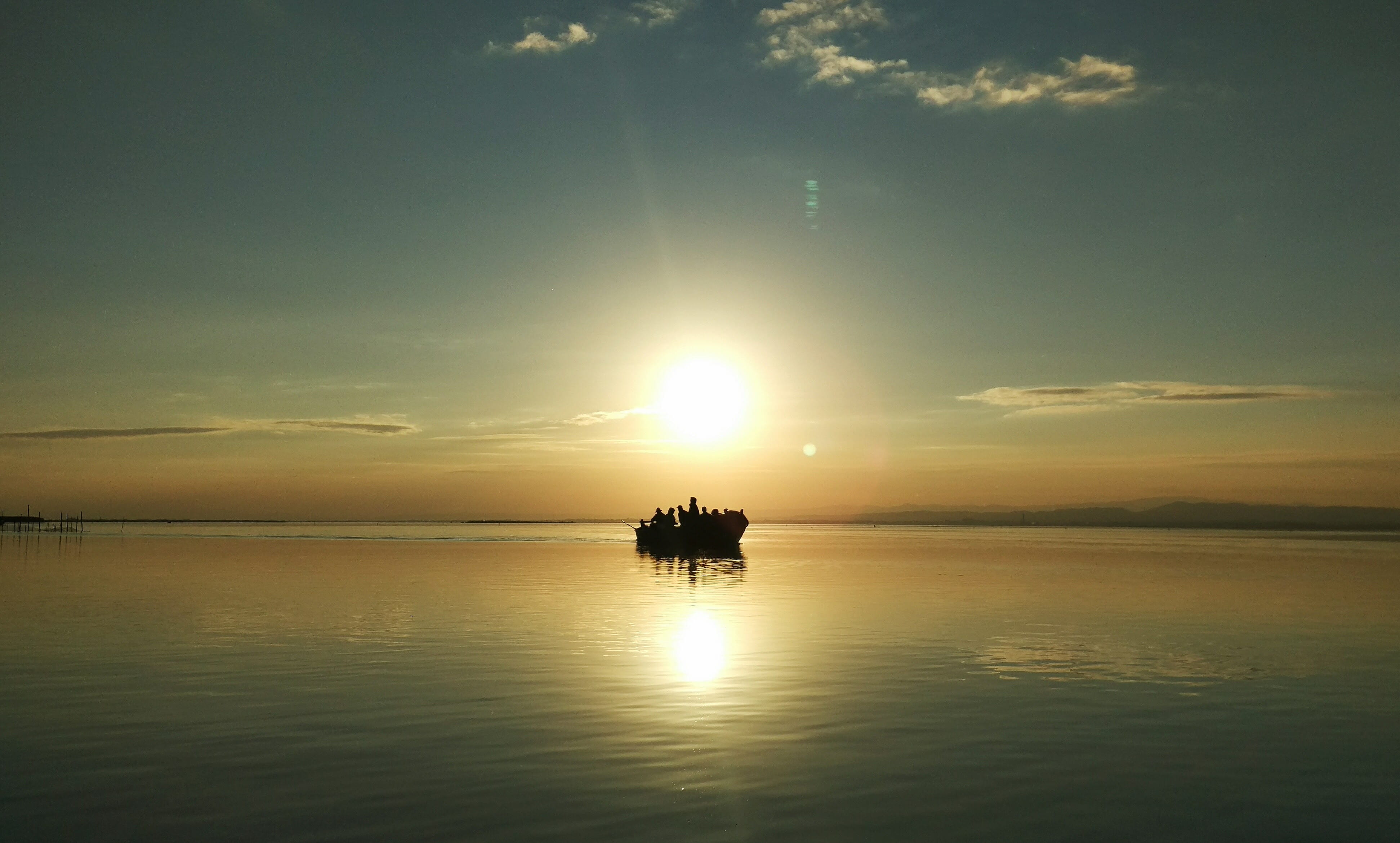 horizon over water, no people, nautical vessel, waterfront, españa, silhouette, idyllic, reflection, albufera, tranquil scene, spain, cloud - sky, orange color, HD Wallpaper