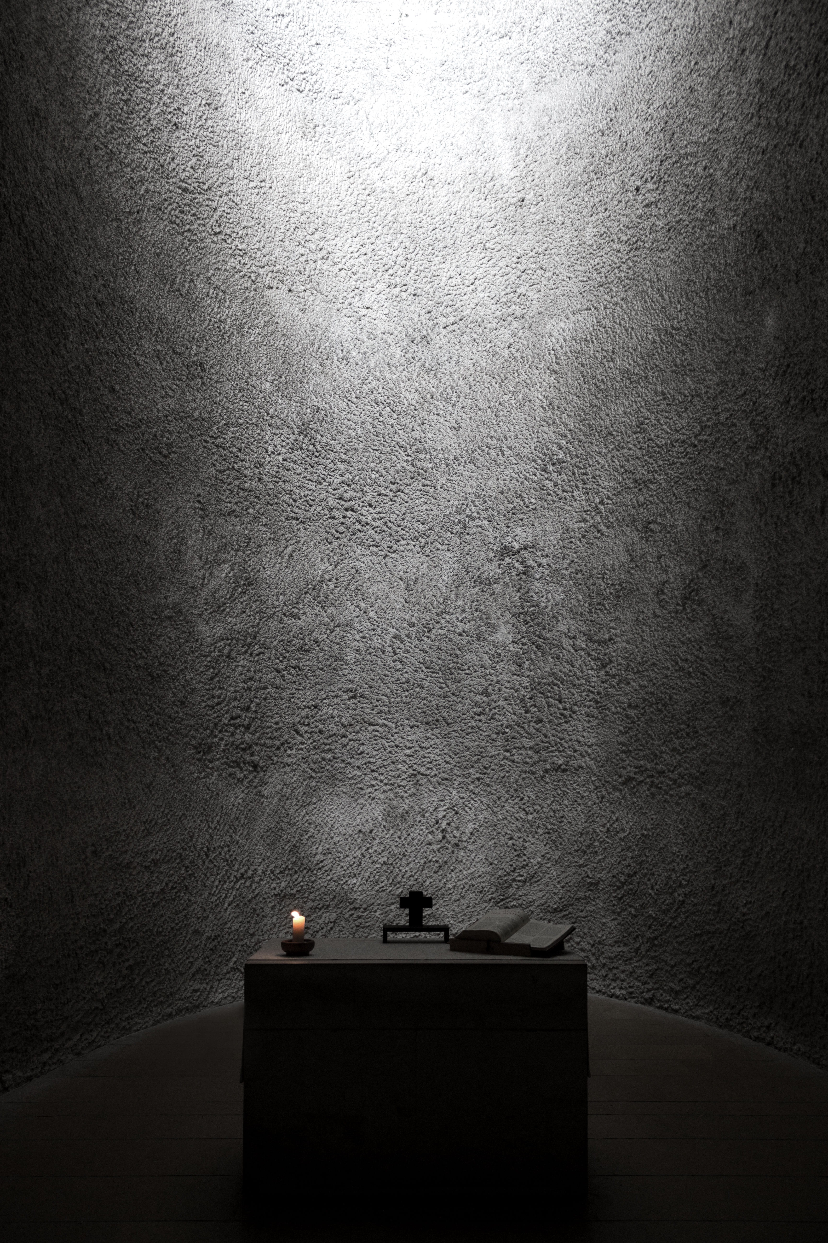 animals in the wild, textured, wall - building feature, la colline notre-dame du haut, electric lamp, candle, animal, illuminated, burning, textured effect, Phone HD Wallpaper