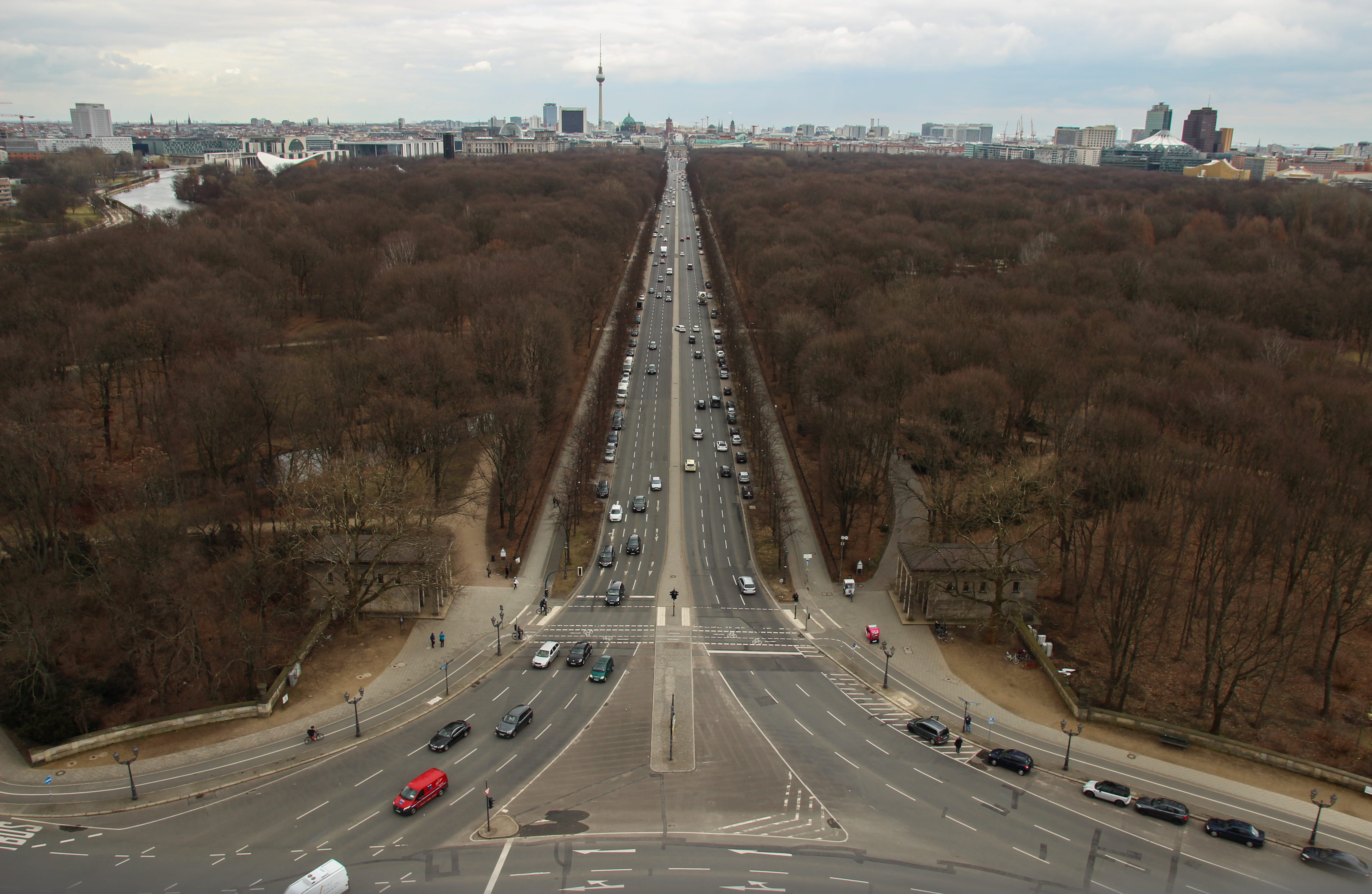 scenery, landscape, highway, connection, architecture, car, tarmac, vehicles, high angle view, land vehicle, mode of transportation, human, berlin, automobile, HD Wallpaper