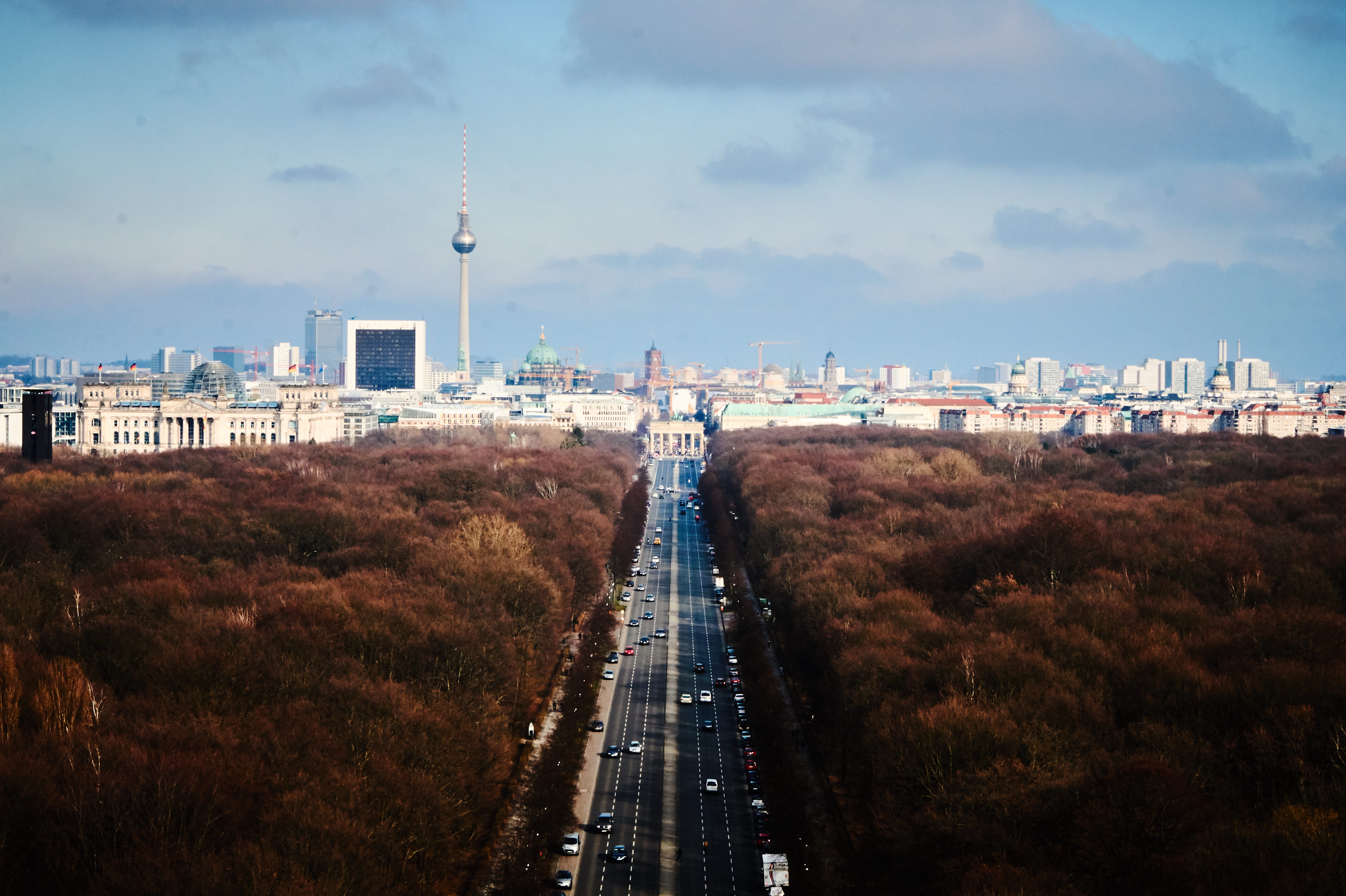 mode of transportation, city, 4K, tall - high, building exterior, office building exterior, transportation, day, travel destinations, siegessäule, communication, HD Wallpaper